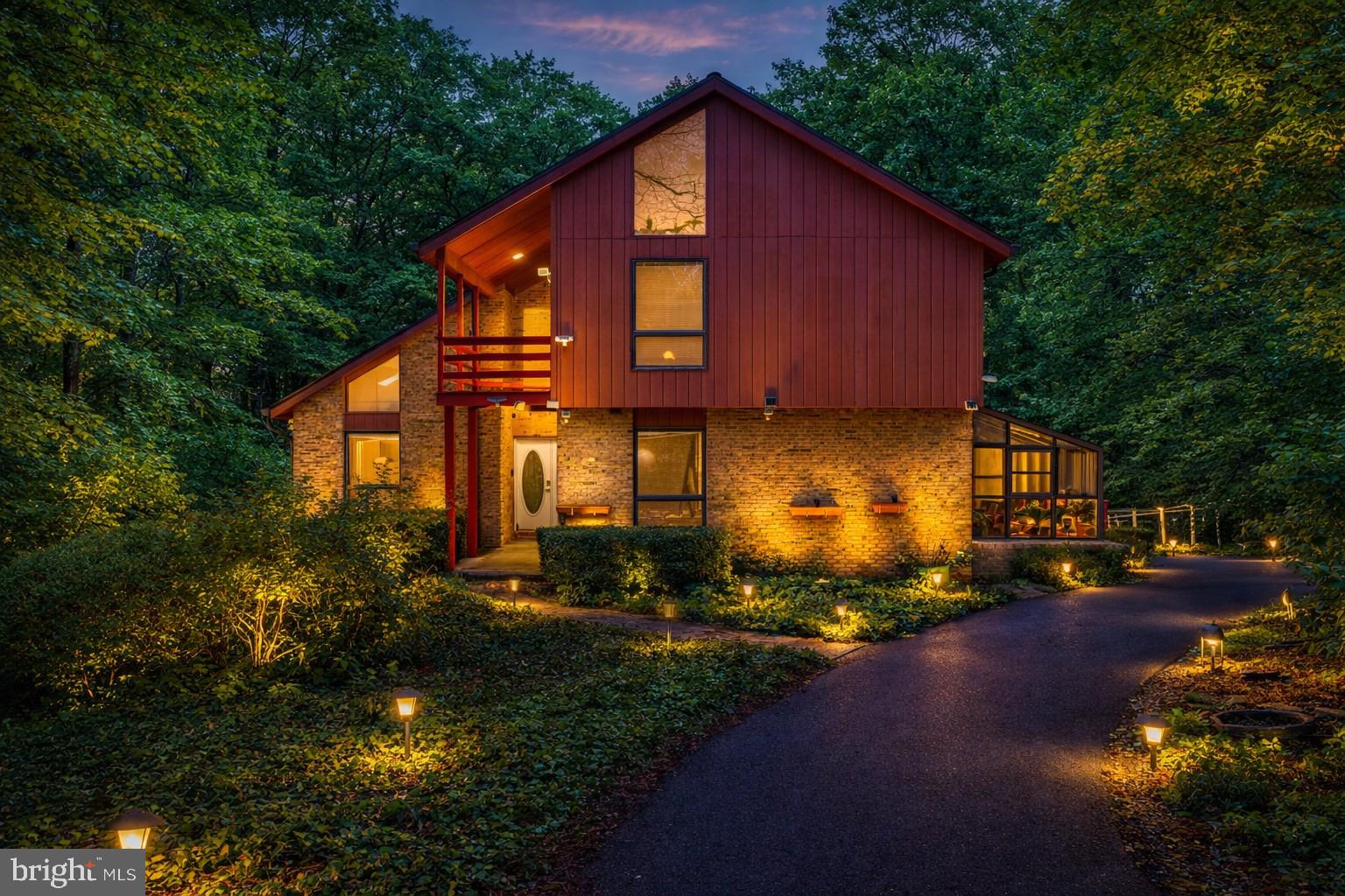 PRIESTFORD HILLS - Residential