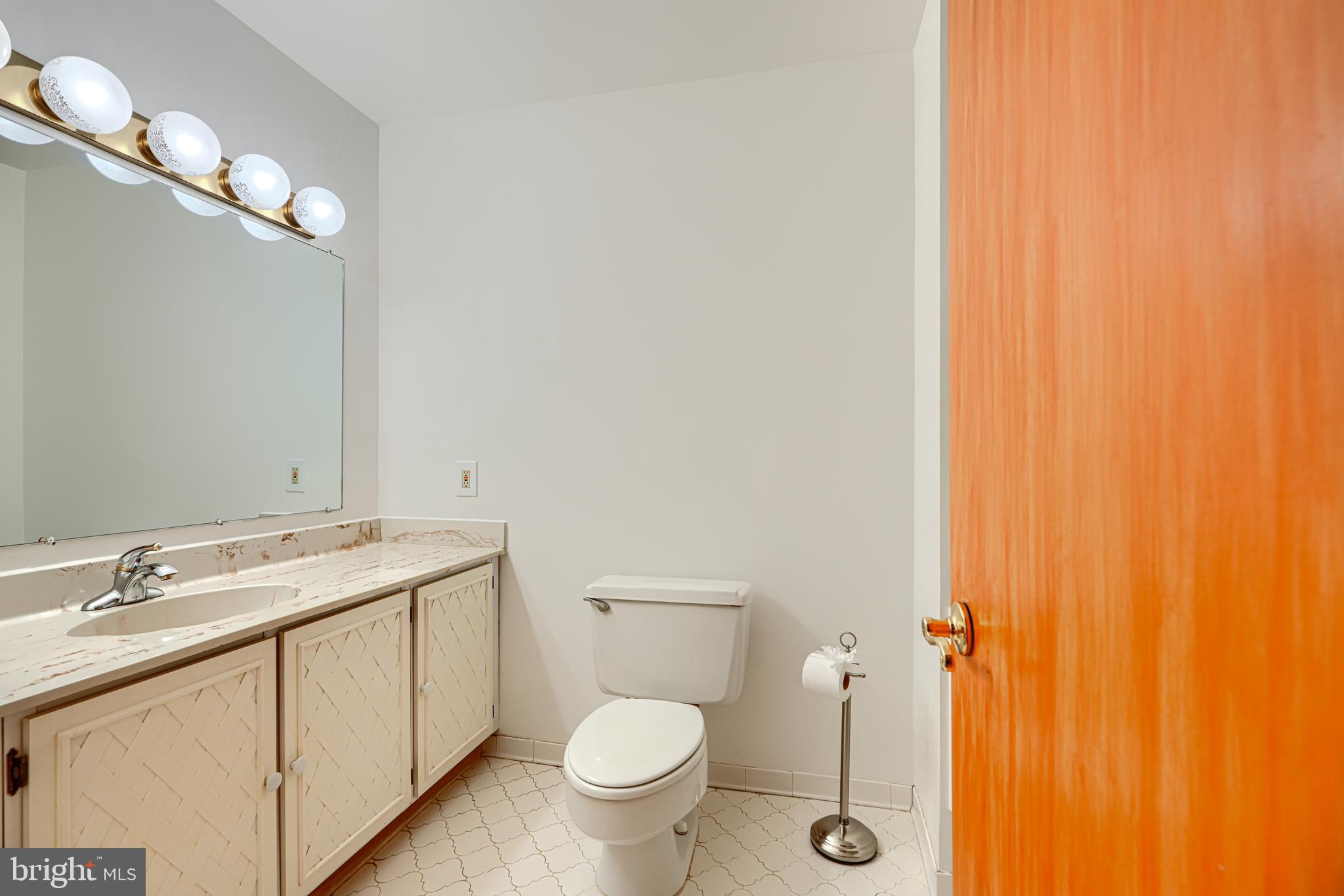 PRIESTFORD HILLS - Residential