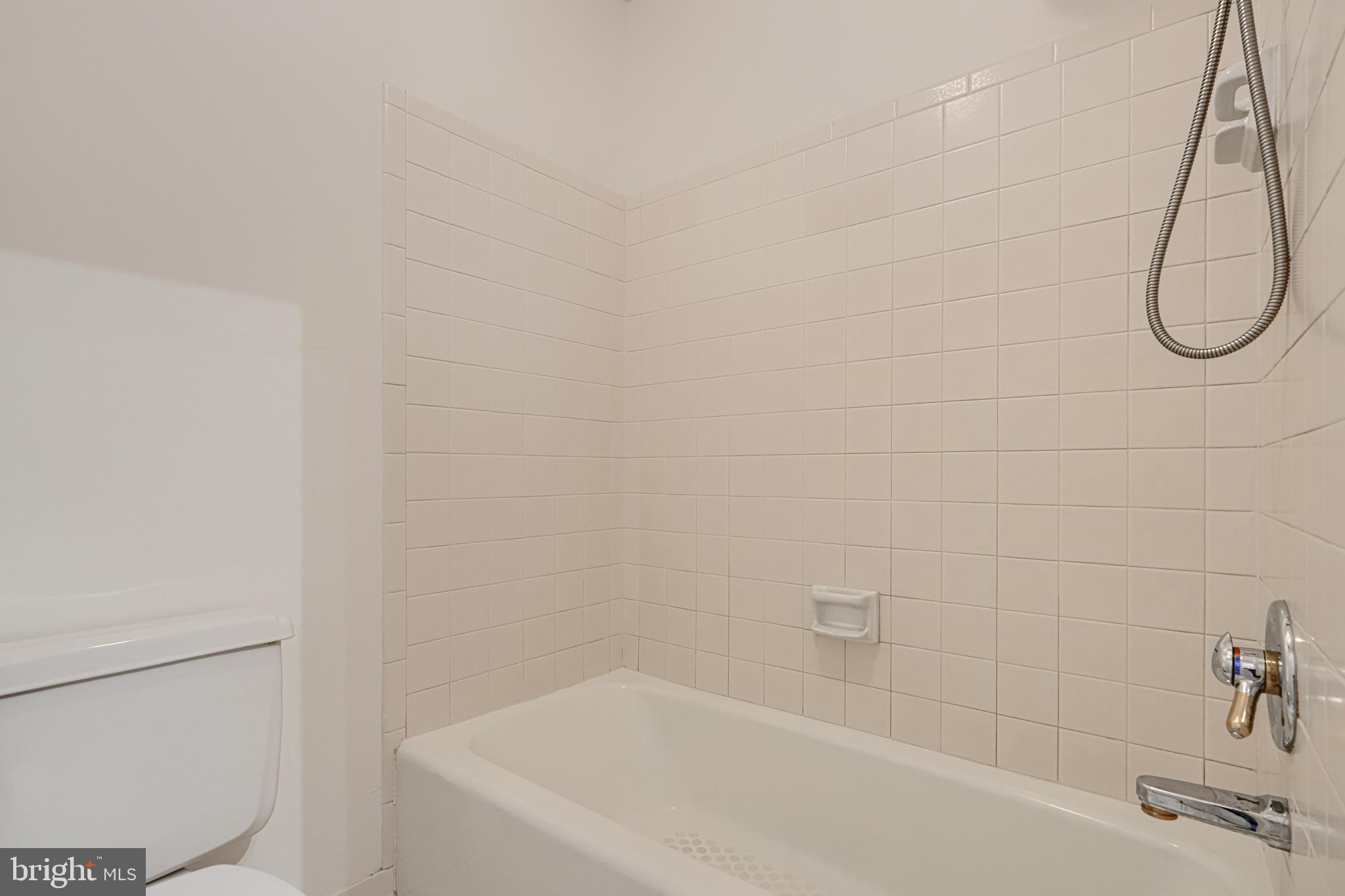 PRIESTFORD HILLS - Residential