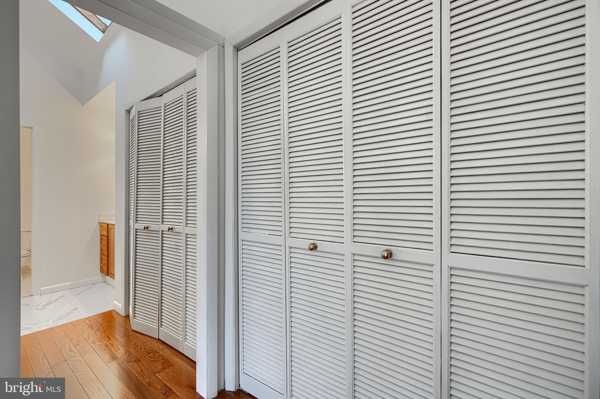 PRIESTFORD HILLS - Residential