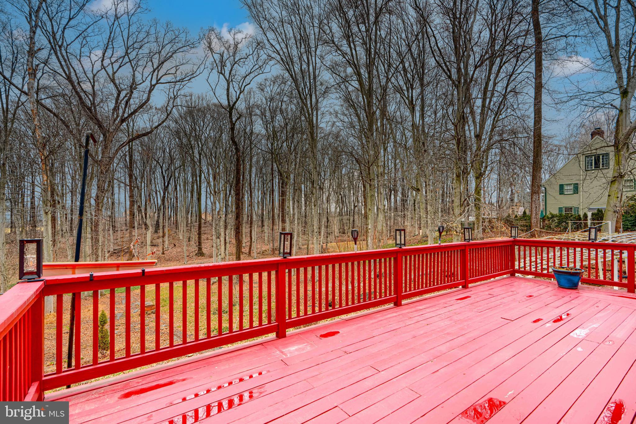 PRIESTFORD HILLS - Residential