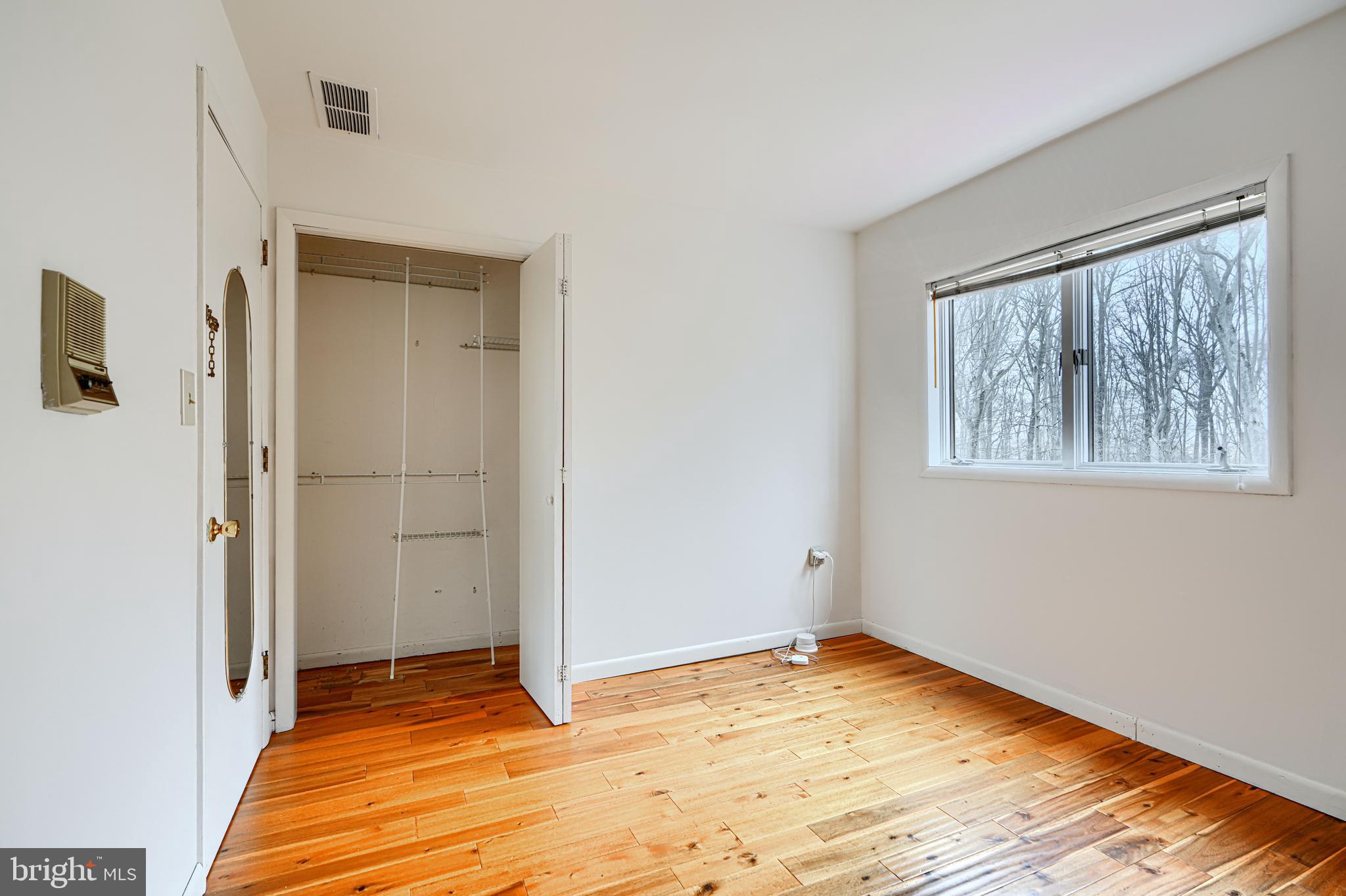 PRIESTFORD HILLS - Residential