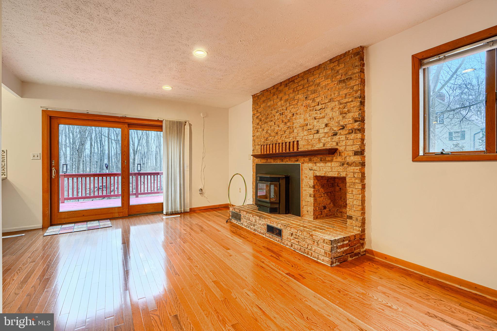 PRIESTFORD HILLS - Residential