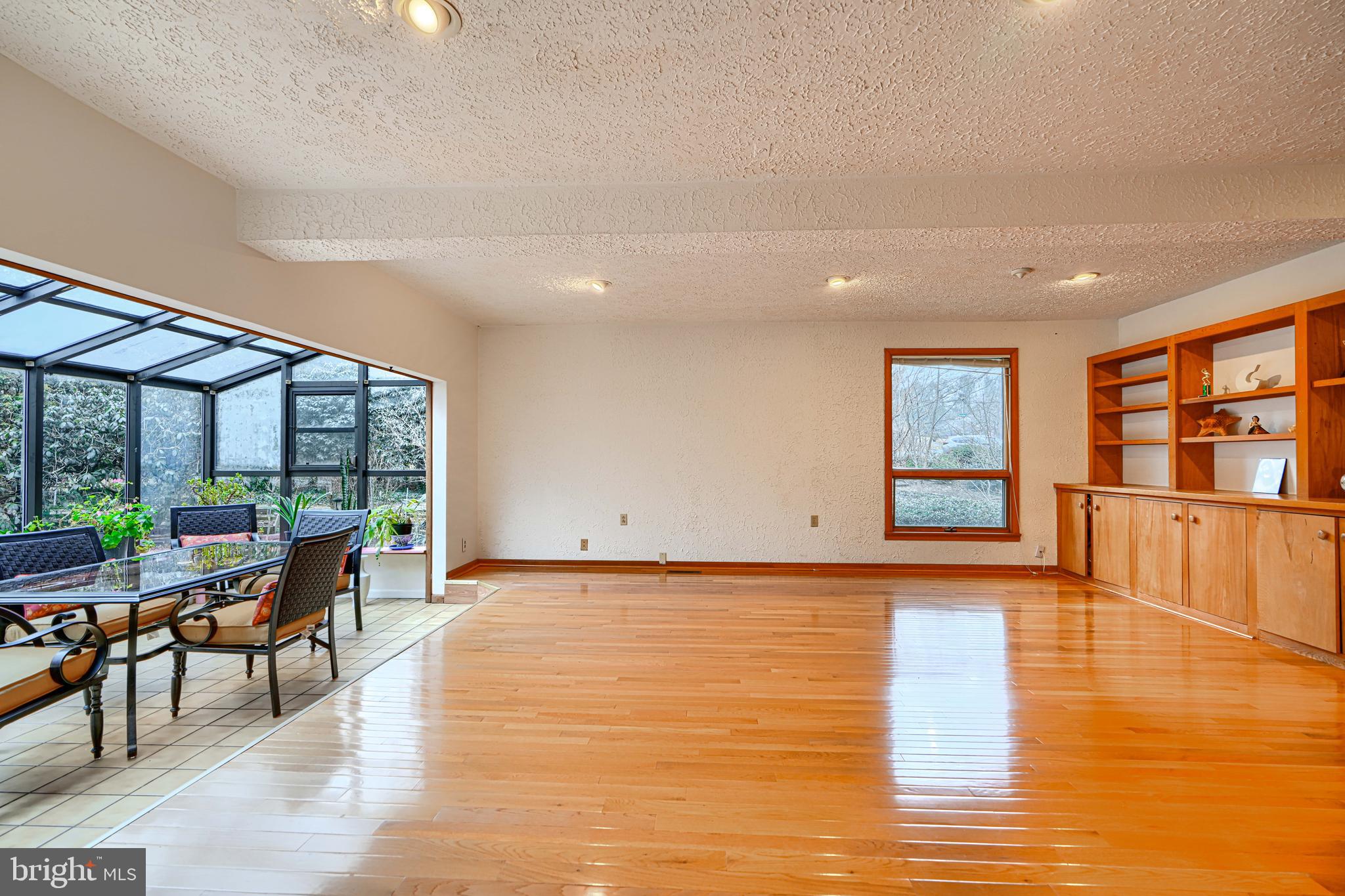 PRIESTFORD HILLS - Residential