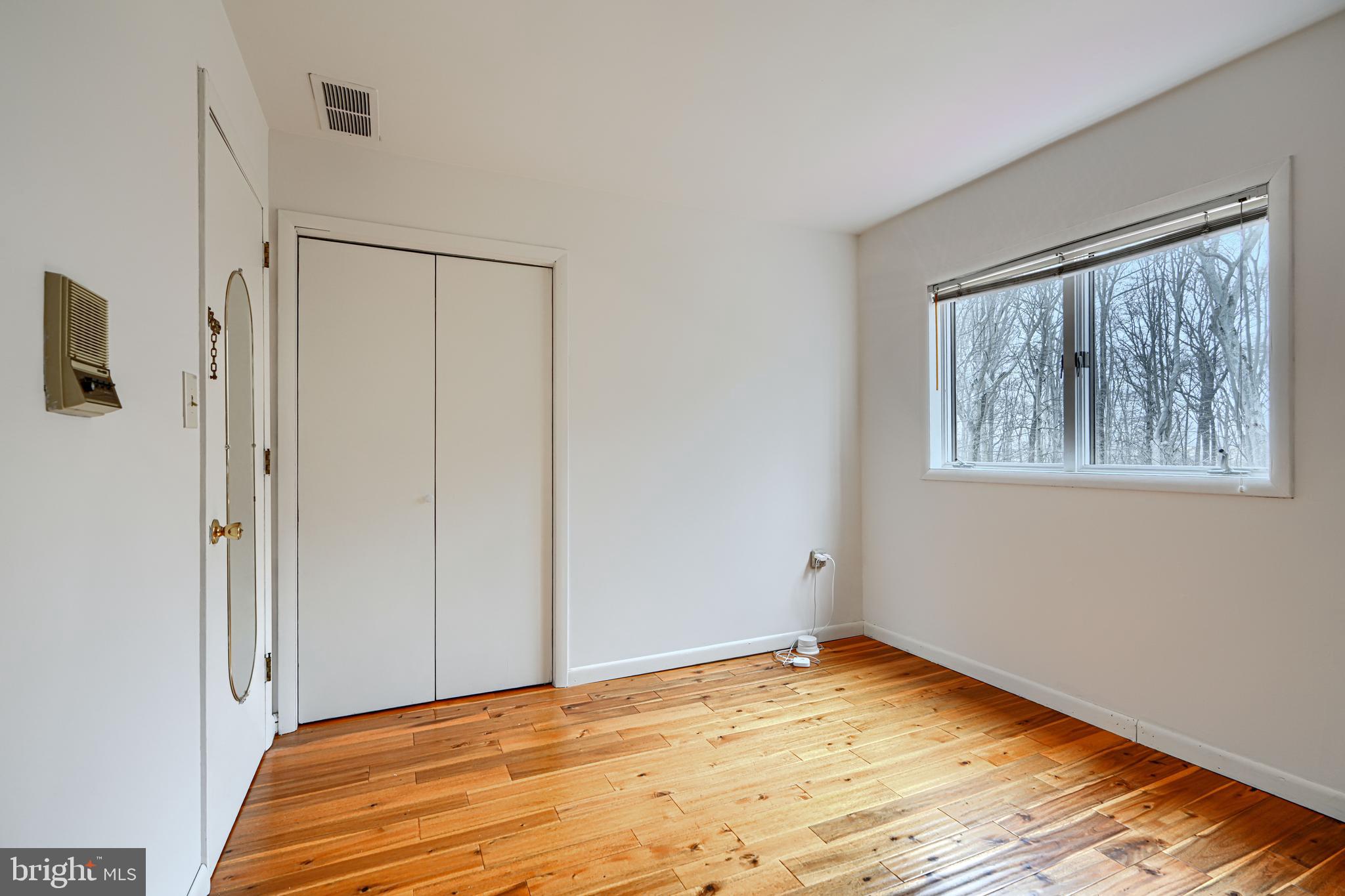 PRIESTFORD HILLS - Residential