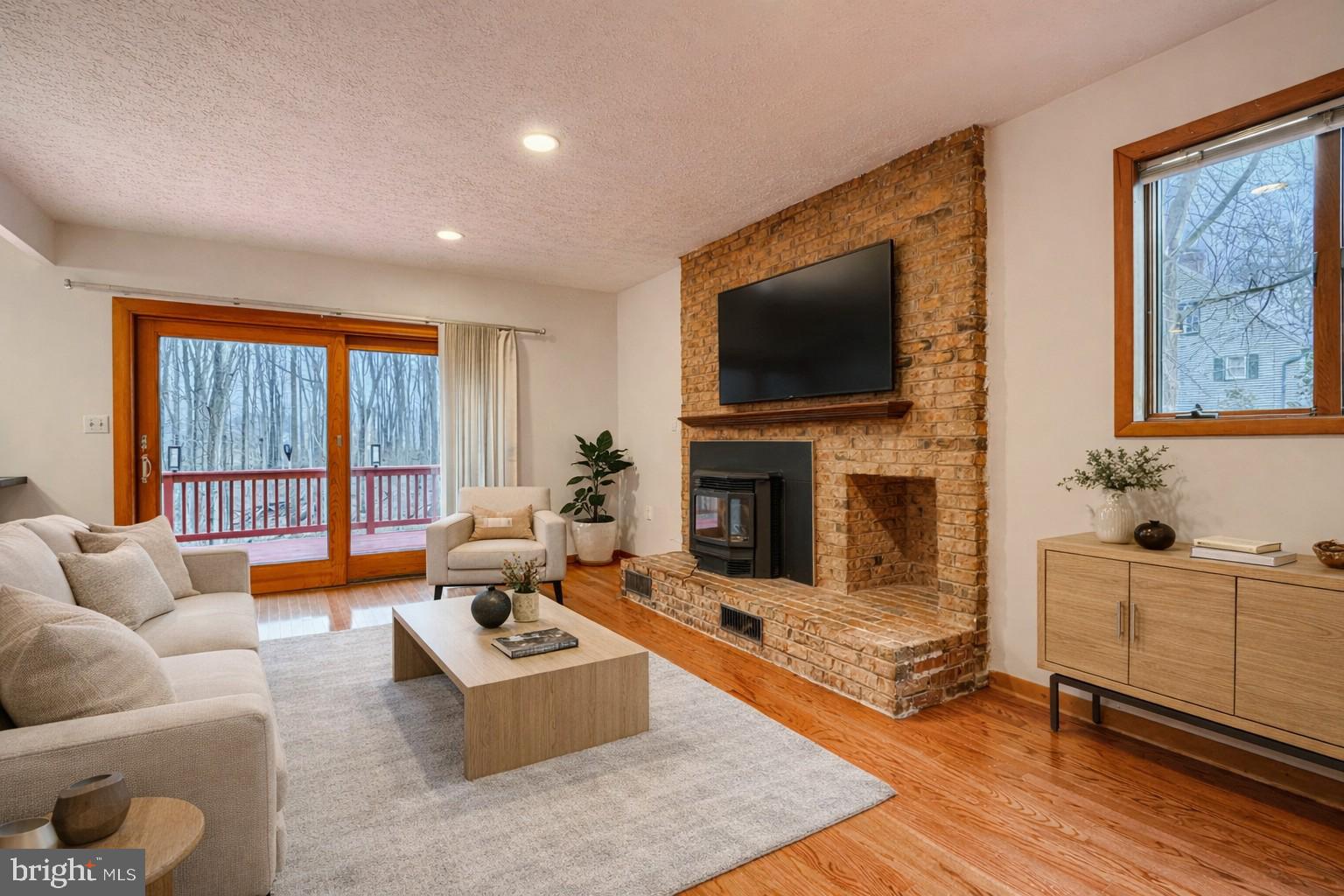 PRIESTFORD HILLS - Residential