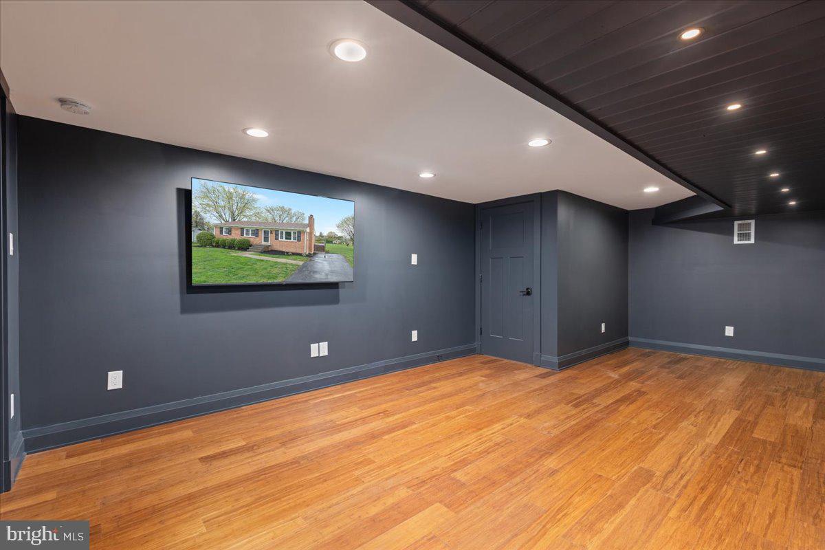 FREDERICK HEIGHTS - Residential