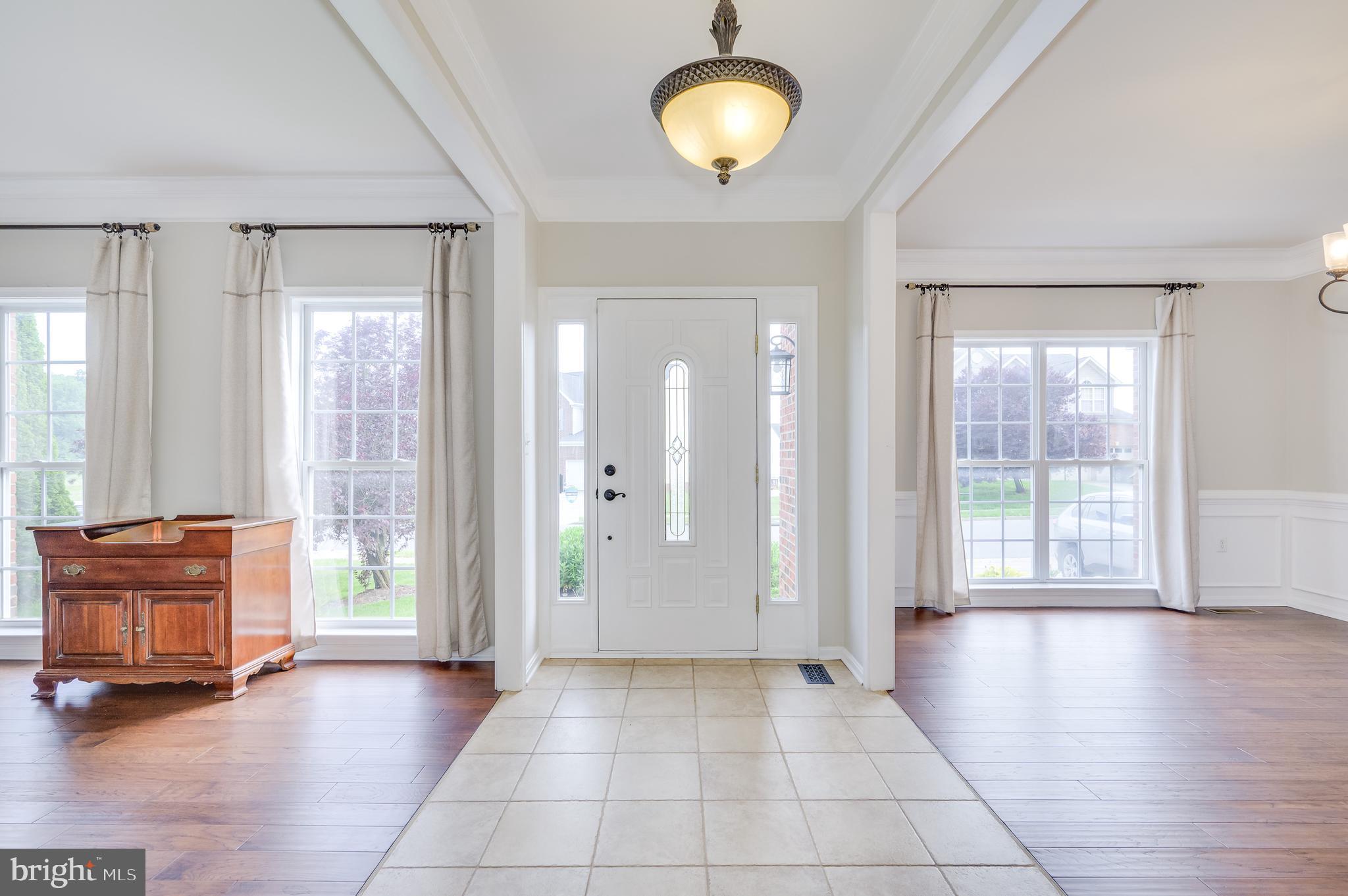 349 RUBENS CIRCLE