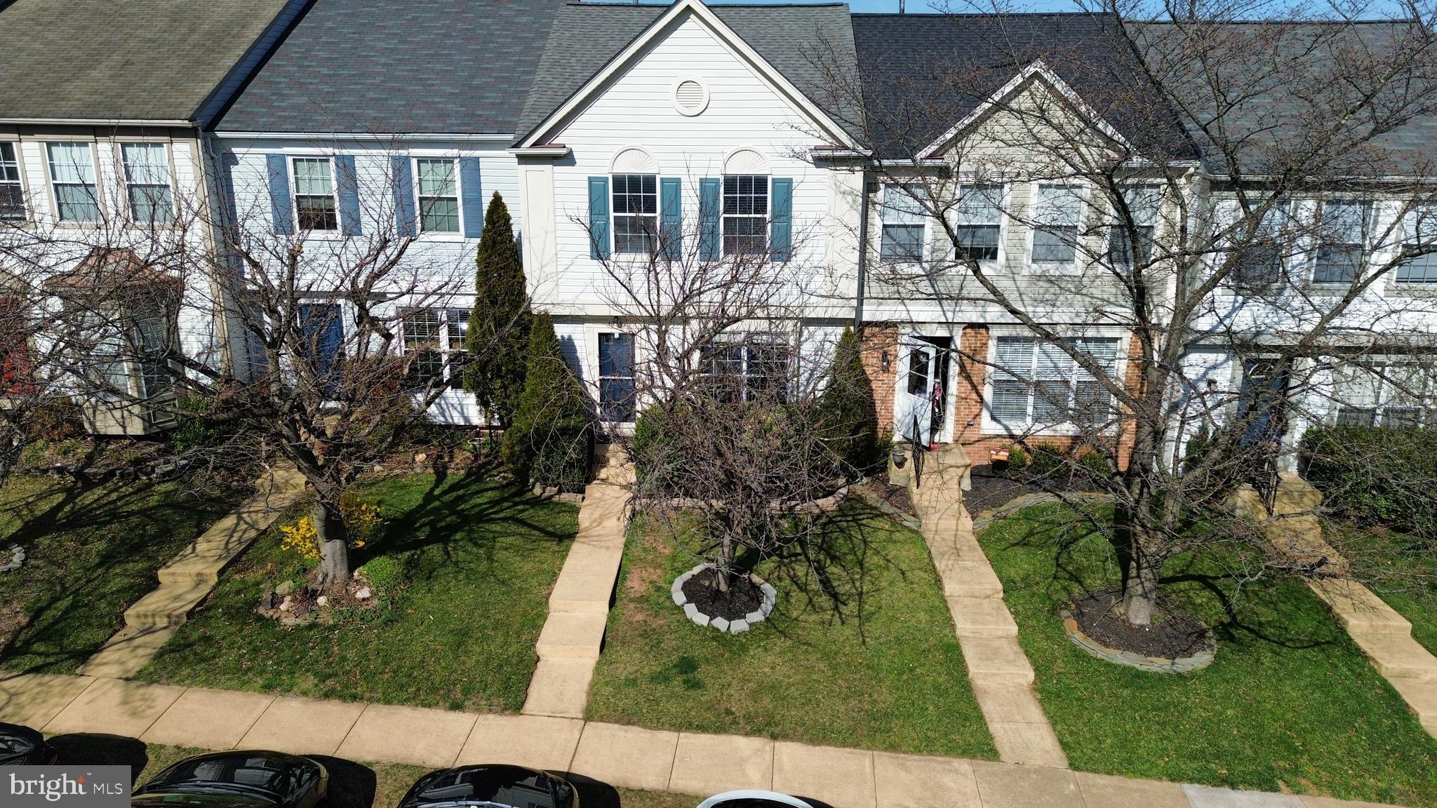 ASHBURN FARM - Residential