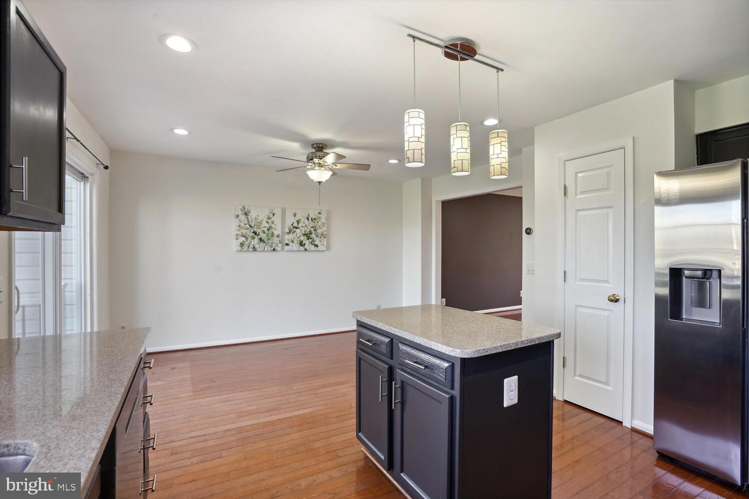 ASHBURN FARM - Residential