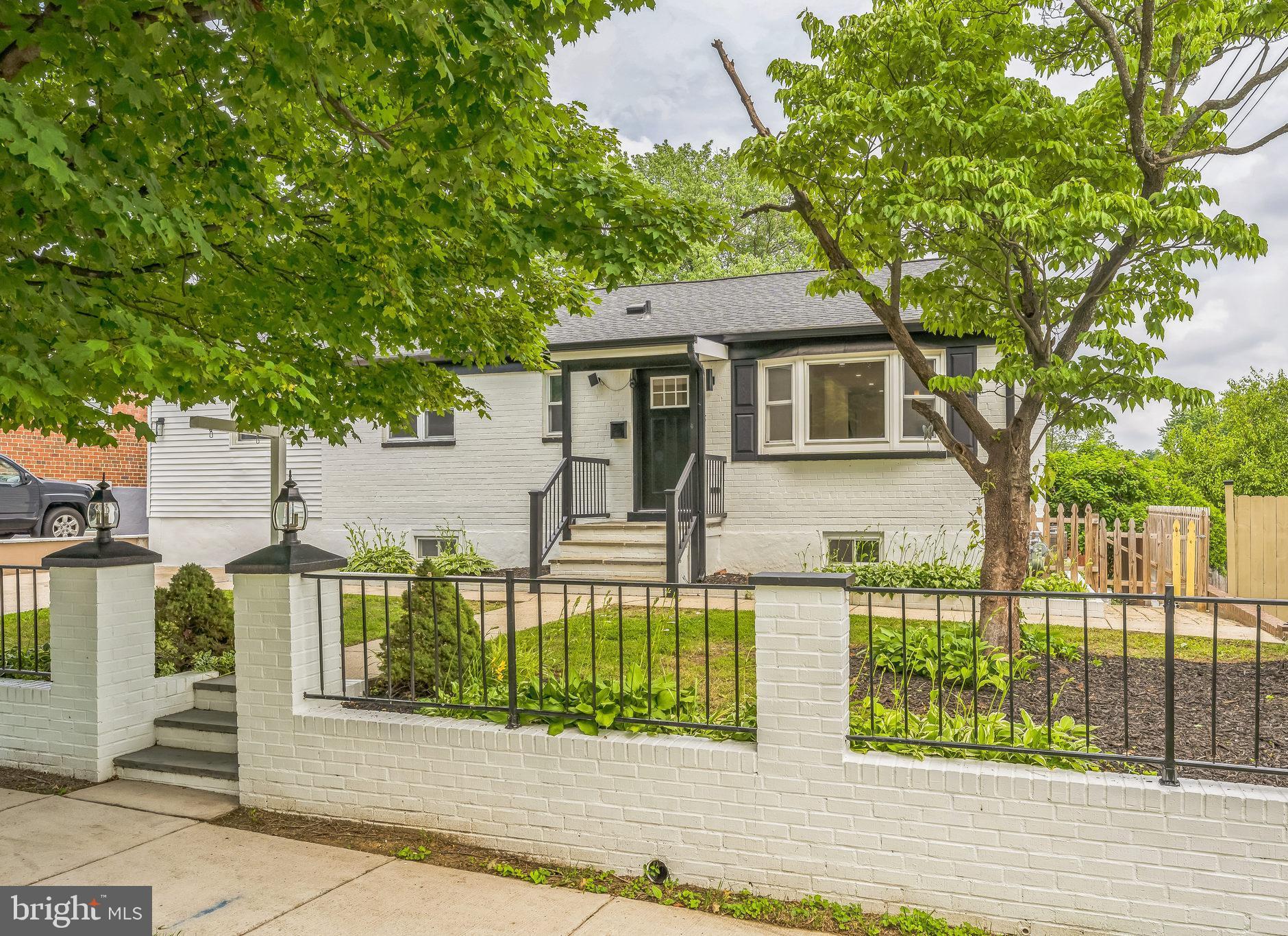PRICE REDUCTION - Fully Renovated 5BR/3BA Home with High-End Finishes.
Welcome to this beautifully updated 2-level home featuring 5 bedrooms, 3 full bathrooms, and thoughtful upgrades throughout. The main level offers a bright, open layout with hardwood flooring, recessed lighting, and a large bay window. The modern kitchen is equipped with granite countertops, stainless steel appliances, and ample cabinetry, and opens onto a covered deck overlooking a private, landscaped backyard—ideal for relaxing or entertaining.
You’ll find three bedrooms on the main level, including a spacious sunken primary suite with walk-in closet and a spa-inspired en-suite bath, complete with bamboo-tiled walk-in shower, double vanities, heated flooring, and a built-in Bluetooth speaker. The second full bathroom is also beautifully appointed, featuring hand-selected designer tile, sleek finishes, and its own built-in speaker system for an added touch of luxury.
The fully finished lower level expands the living space with two additional bedrooms, a third full bathroom, a generous family room, and a bonus room perfect for a home office, gym, or playroom. It also includes a second full kitchen with beautiful granite countertops and a private walkout entrance, making it ideal for multi-generational living or a potential income-producing rental unit.
This home is complete with two full kitchens, built-in speaker systems in both main-level bathrooms, heated flooring in the primary suite, and smart-home features throughout. Located in a peaceful residential neighborhood, it offers the perfect combination of modern design, flexible space, and long-term value.
Don’t miss the opportunity to own this thoughtfully upgraded, move-in-ready home. Schedule your private tour today!