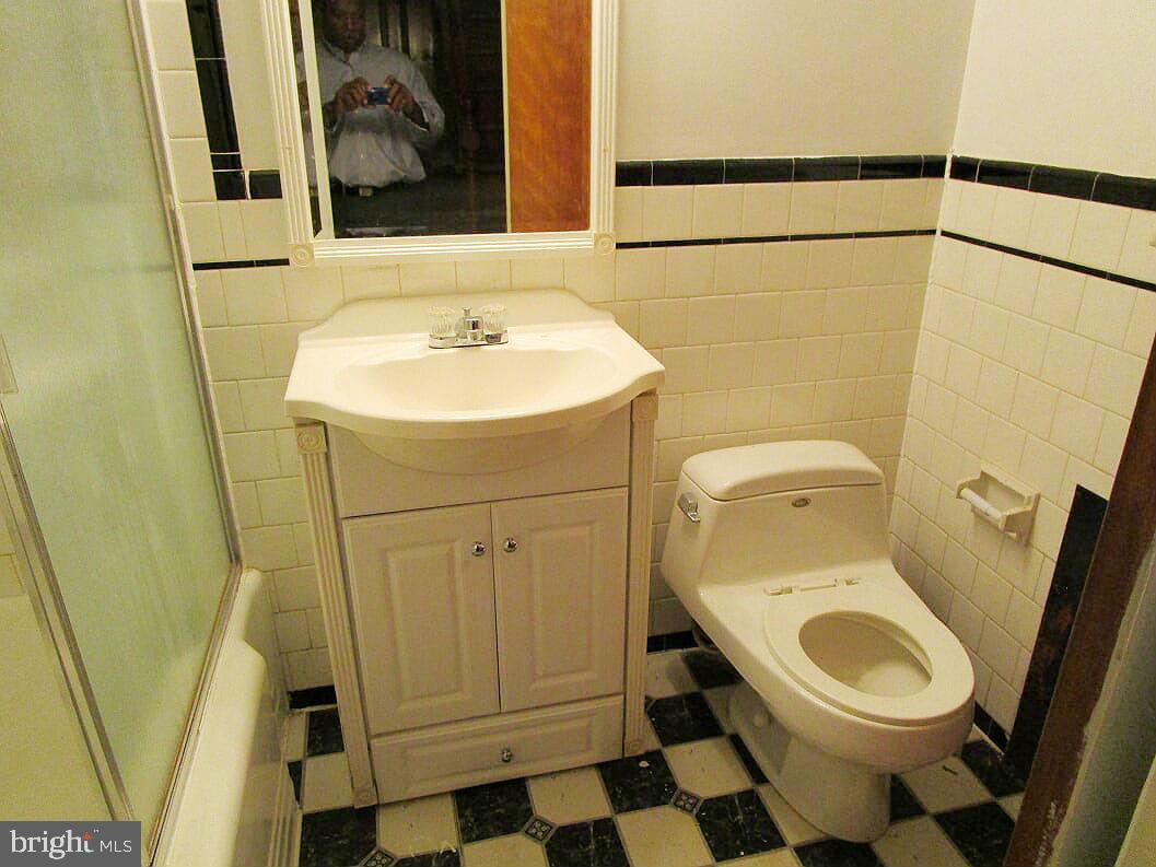 EDNOR GARDENS - LAKESIDE - Residential