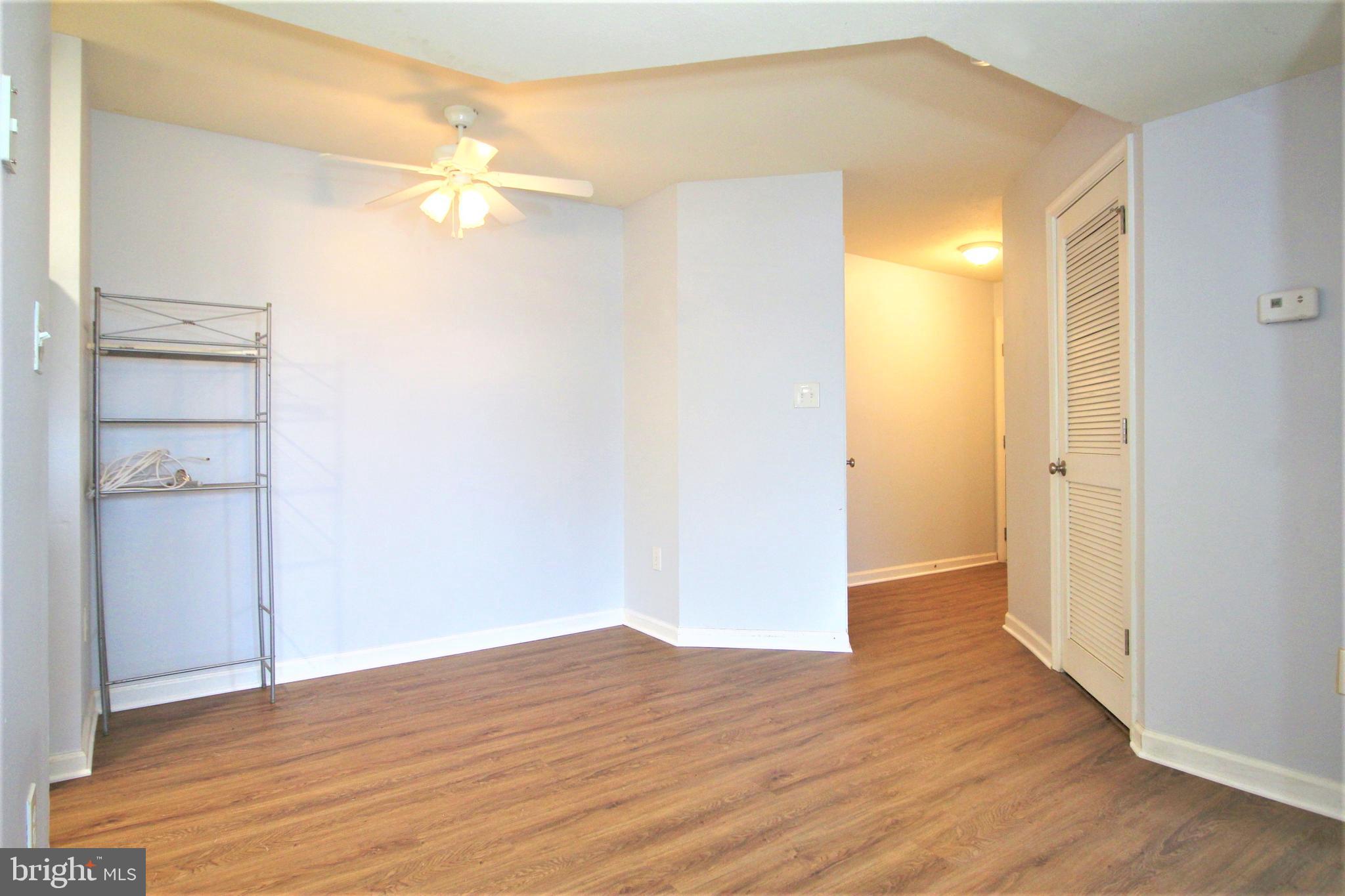 CEDAR LEE CONDOMINIUM - Residential Lease