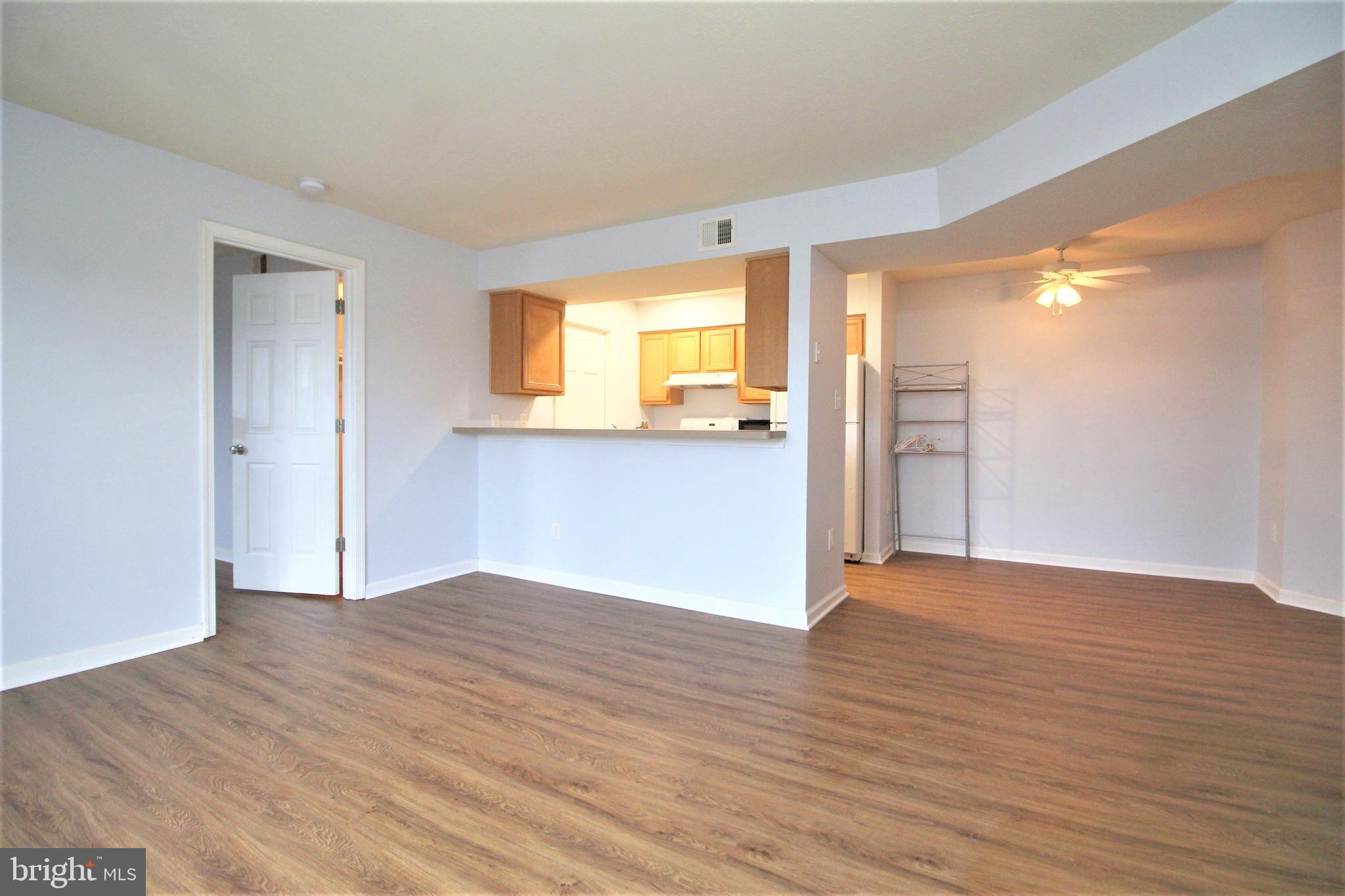 CEDAR LEE CONDOMINIUM - Residential Lease