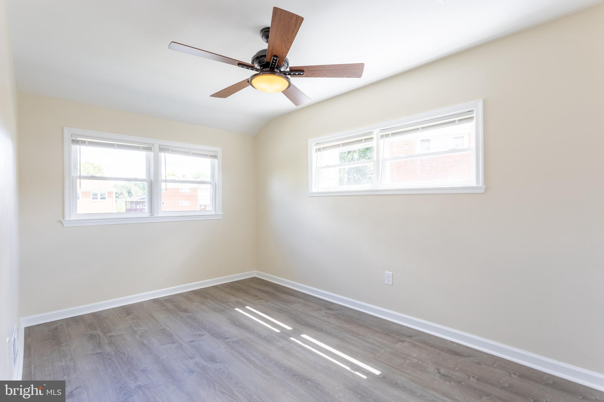 OAKLEIGH - Residential