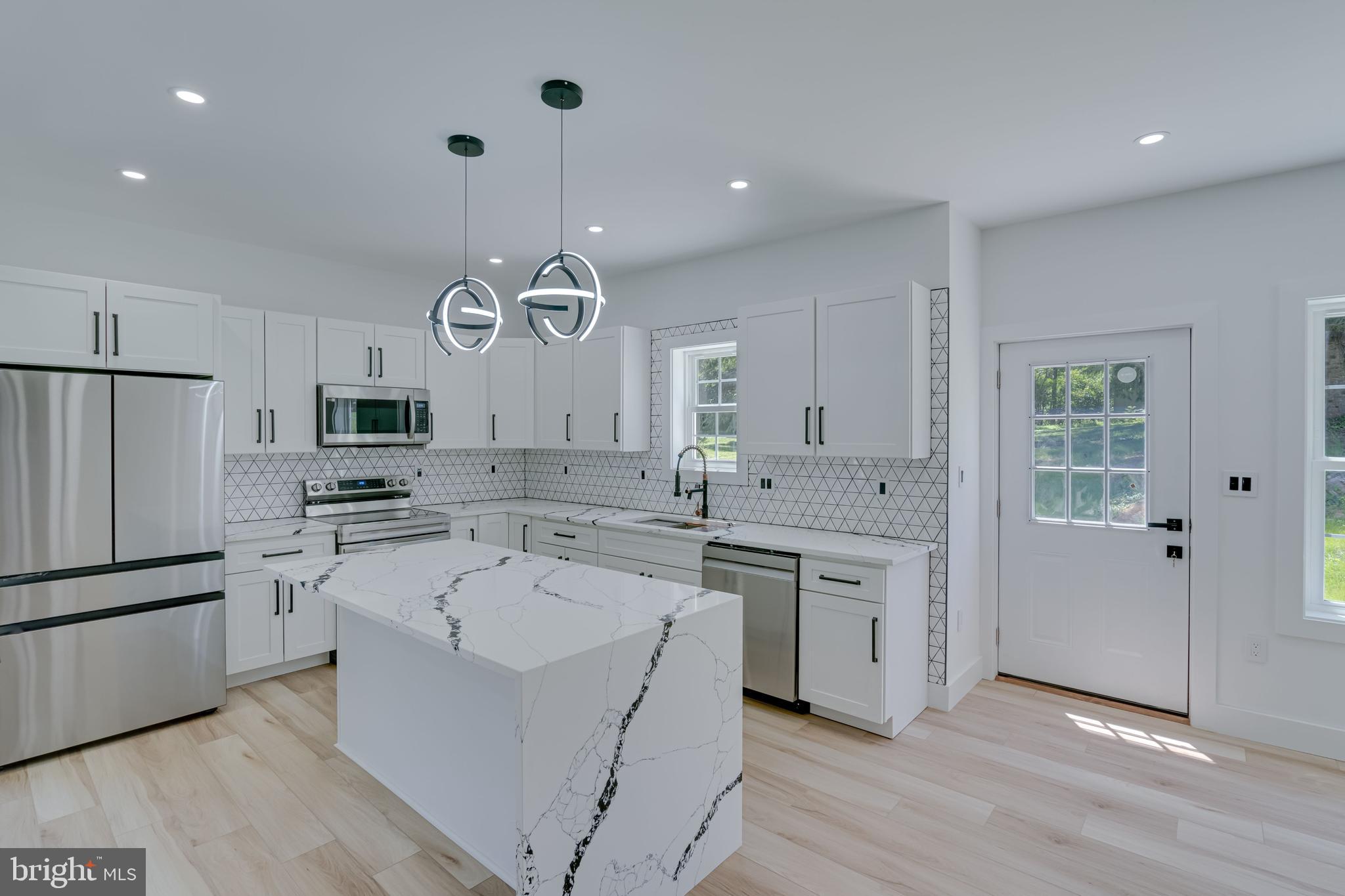 PIKEVIEW ACRES NORTH - Residential