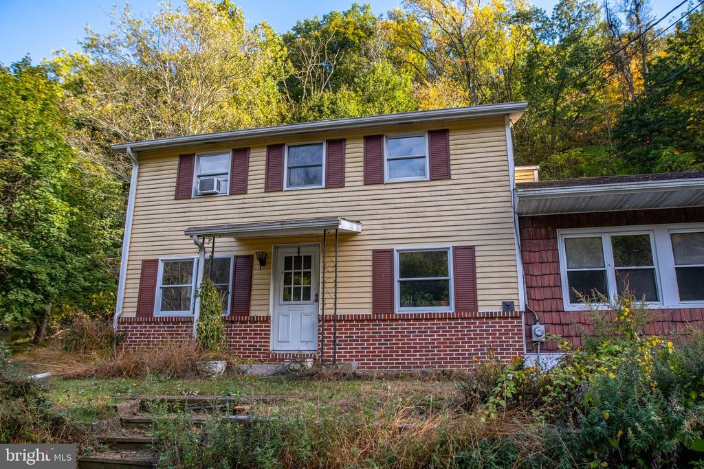 Photo of 71 Woodbine Rd, LEWISTOWN, PA 17044 (MLS # PAMF2052610)