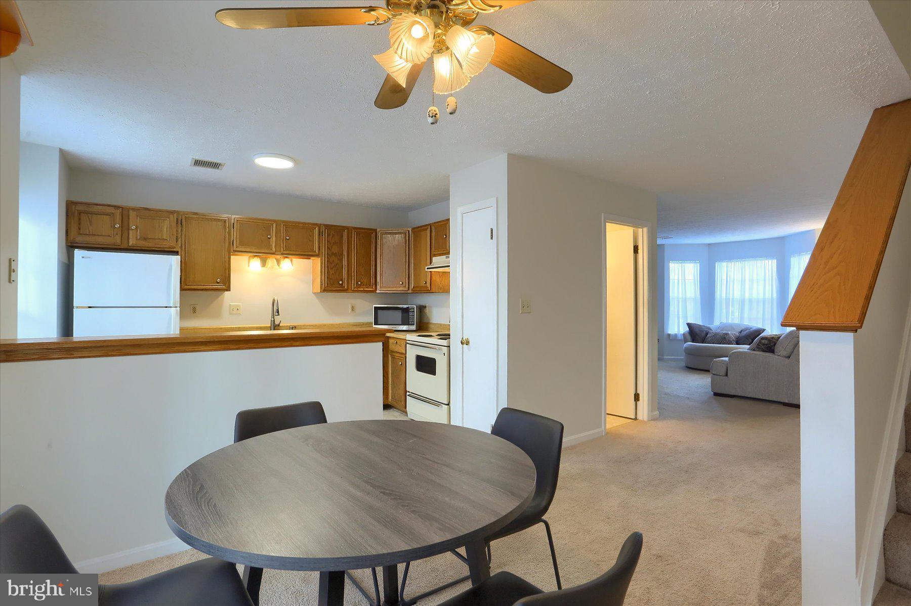 CHARTWOOD MANOR - Residential