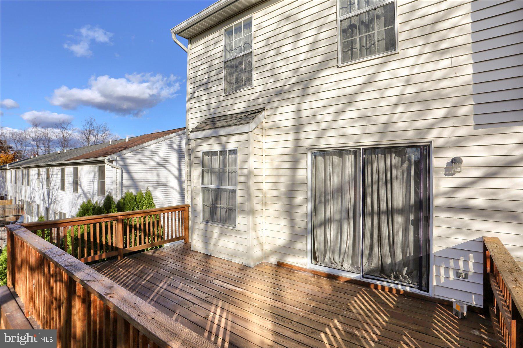 CHARTWOOD MANOR - Residential