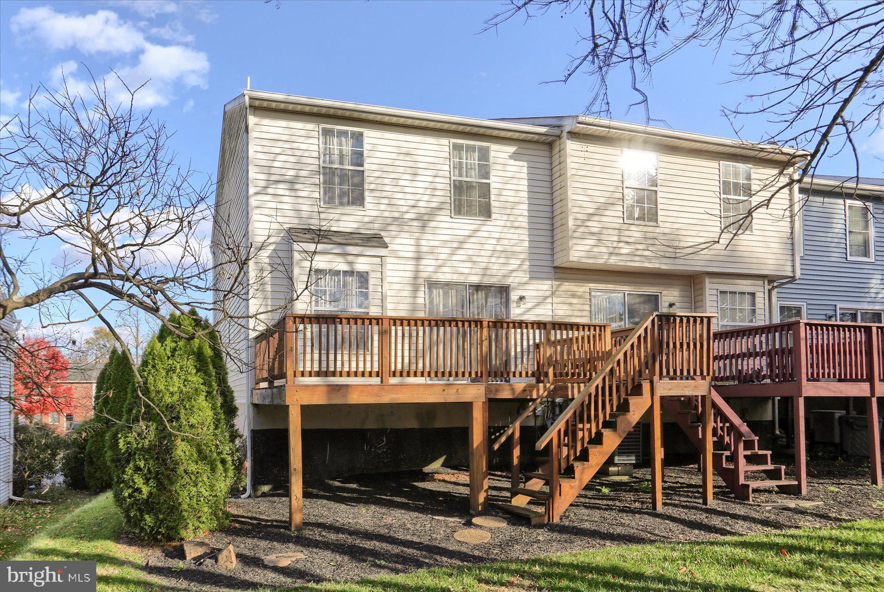 CHARTWOOD MANOR - Residential