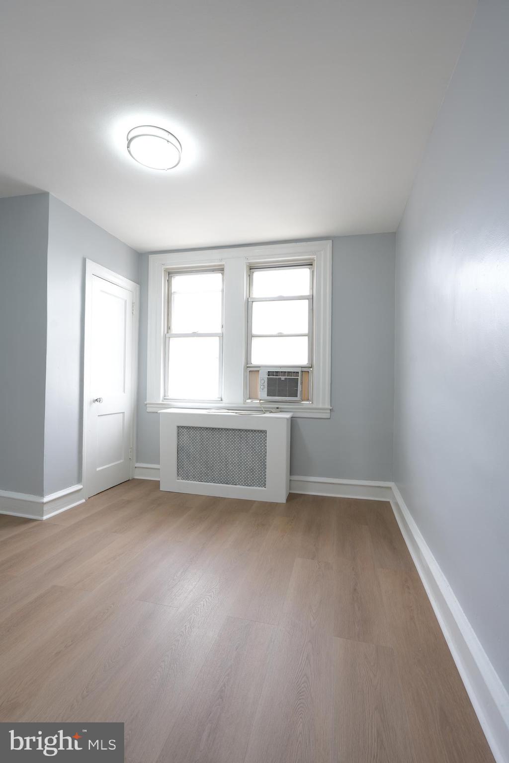 HOLMESBURG - Residential