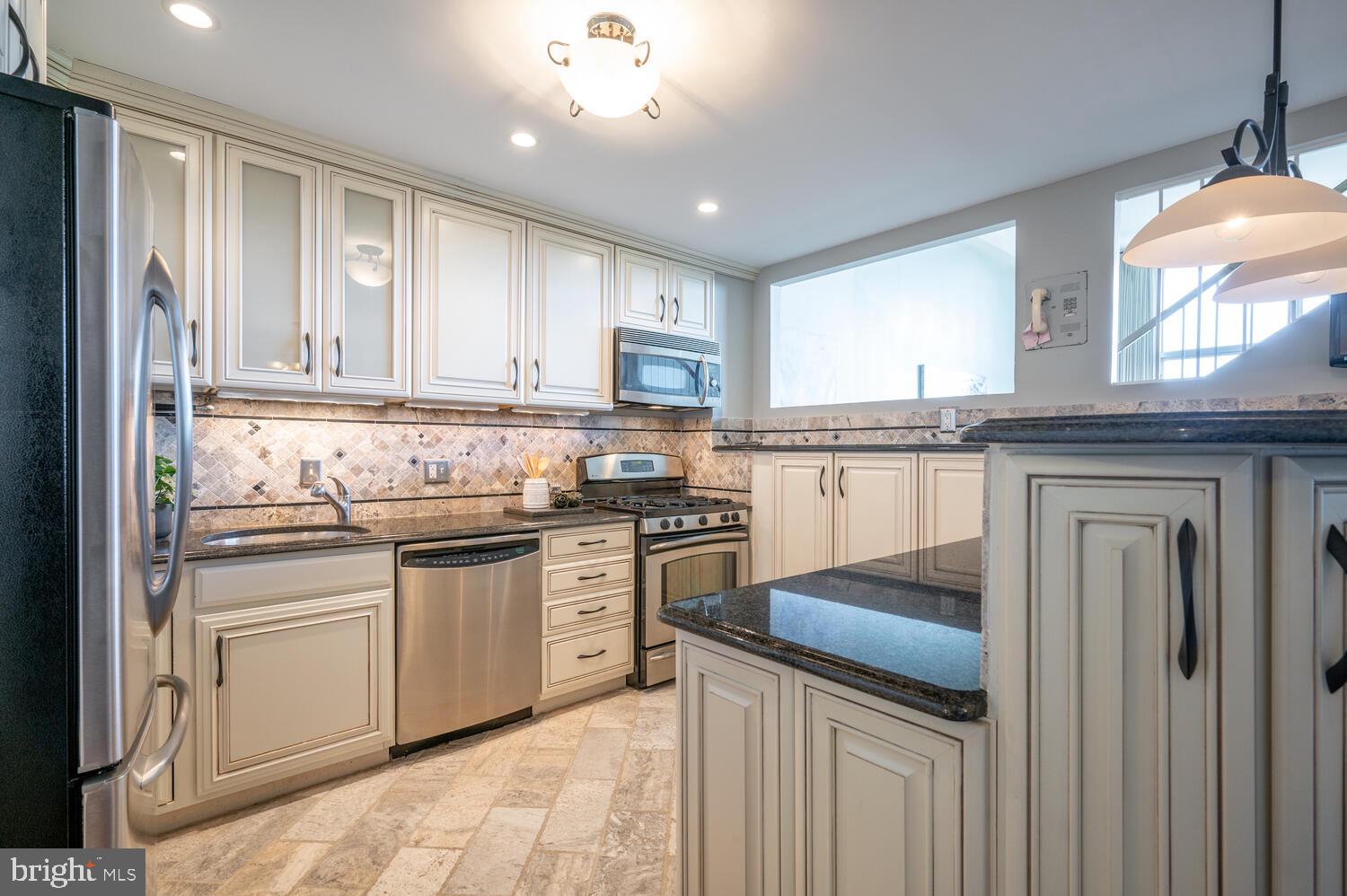 PROSPECT HOUSE - Residential