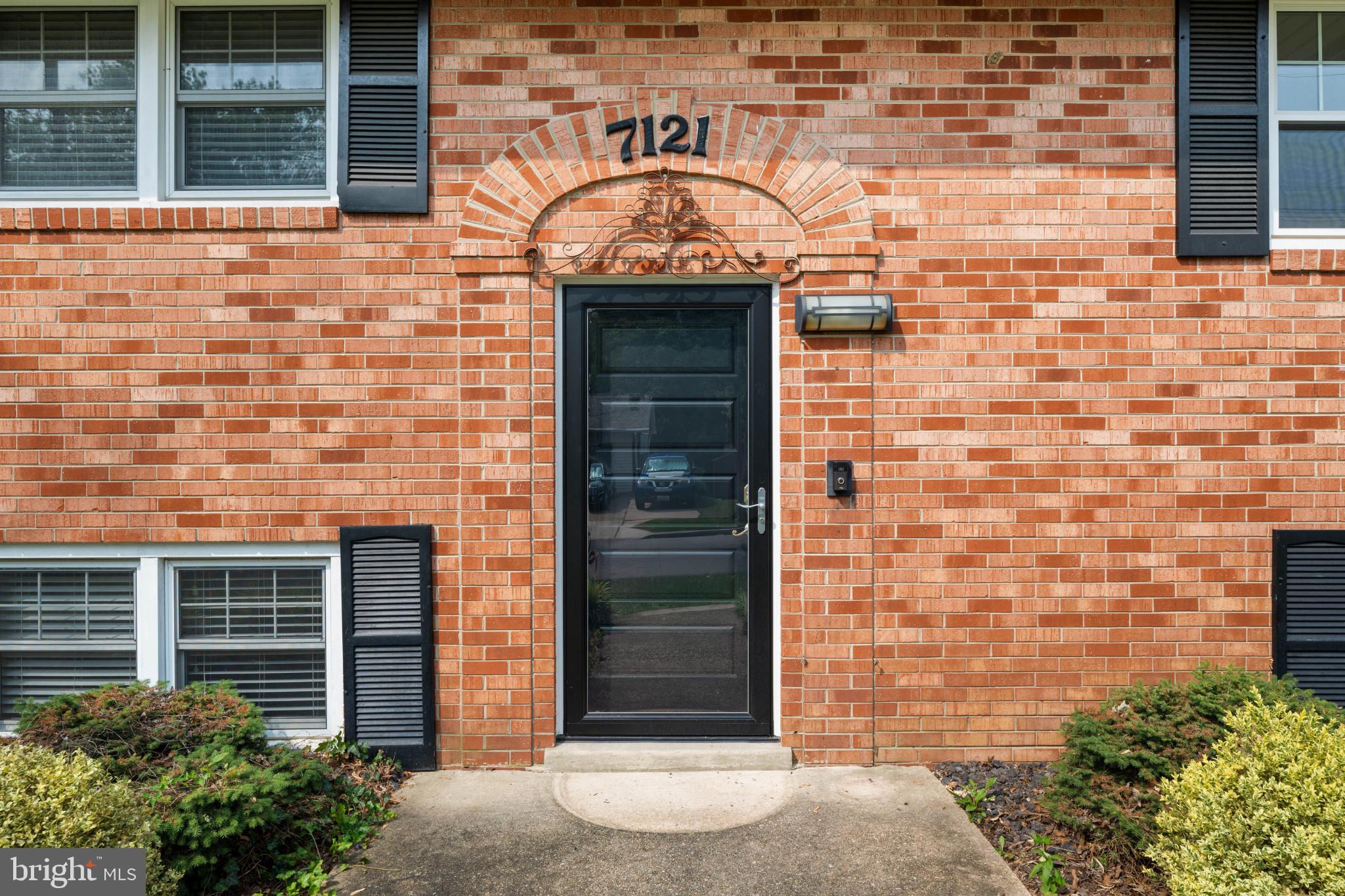7121 KAREN ANNE DRIVE