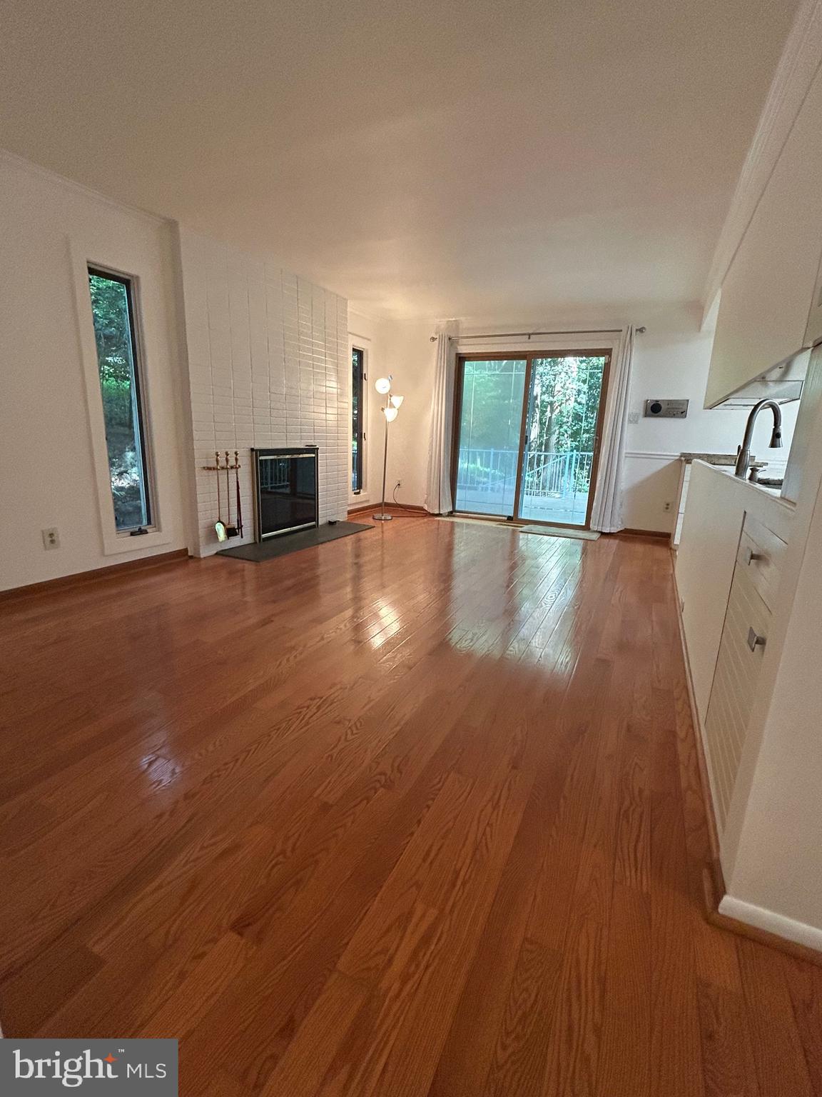 WHITFORD HILLS - Residential