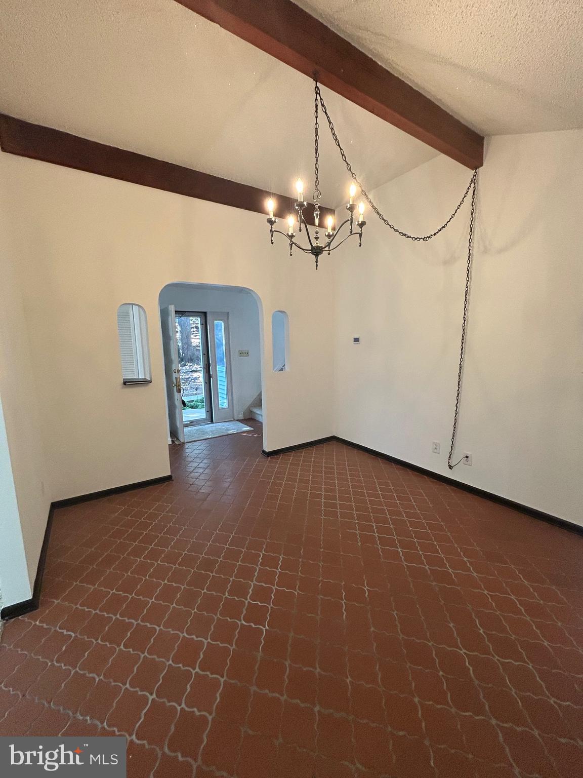 WHITFORD HILLS - Residential