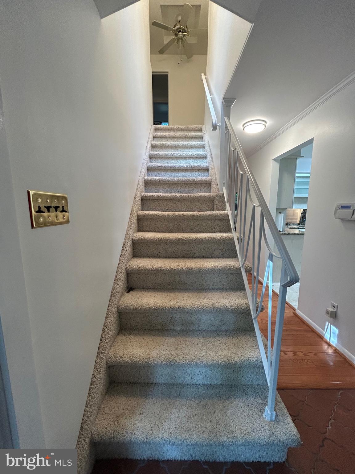 WHITFORD HILLS - Residential