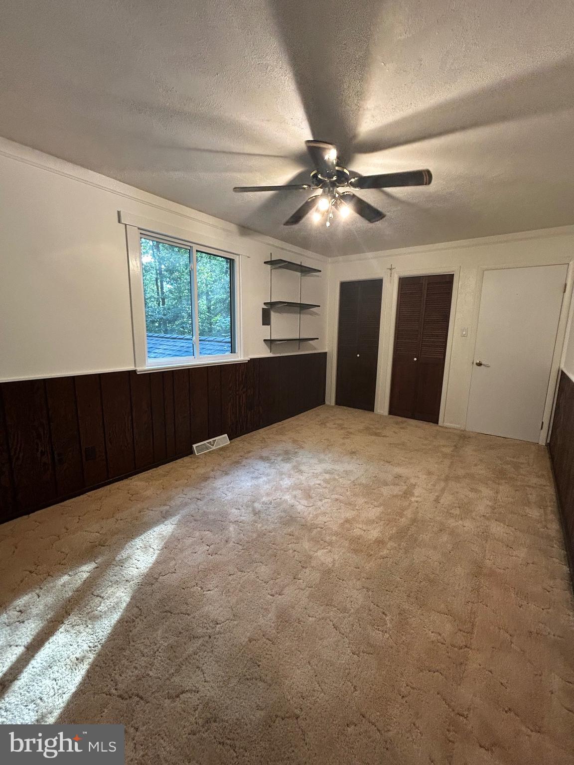 WHITFORD HILLS - Residential