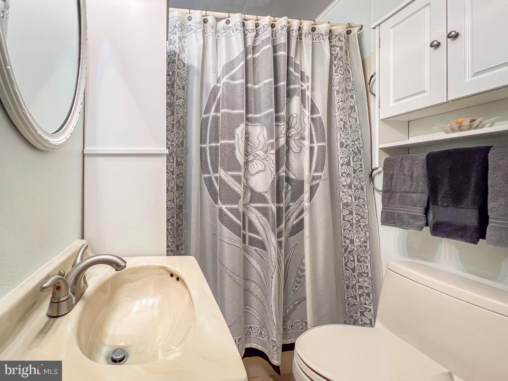 HALLOWELL - Residential