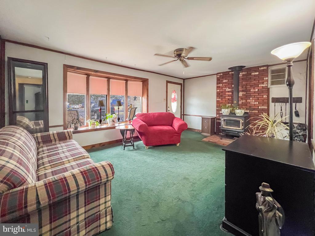 HALLOWELL - Residential