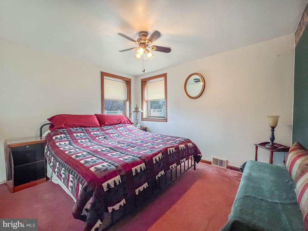 HALLOWELL - Residential