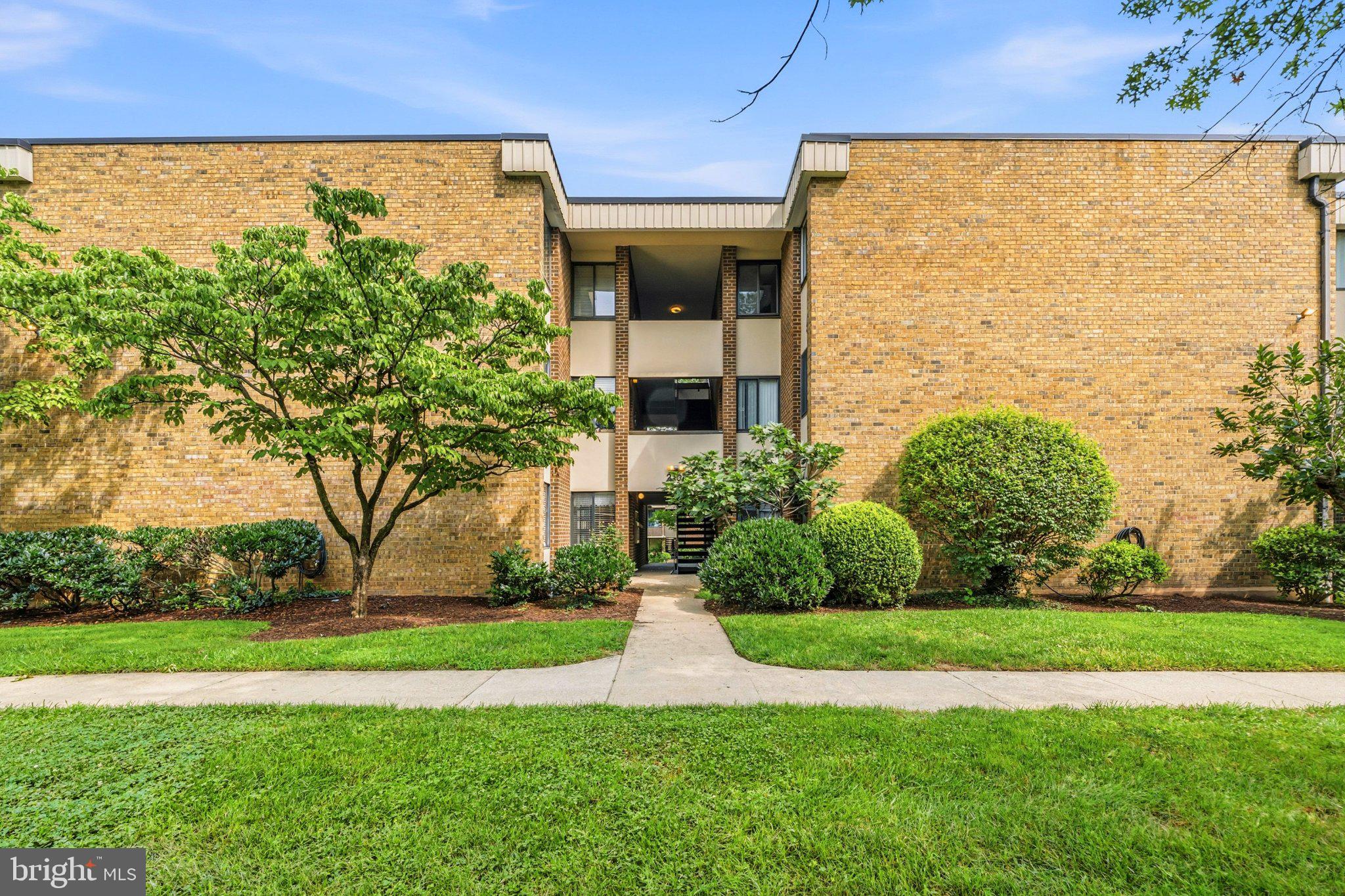 Photo 1 of 30 — 2103 WALSH VIEW TERRACE 102, SILVER SPRING, MD 20902