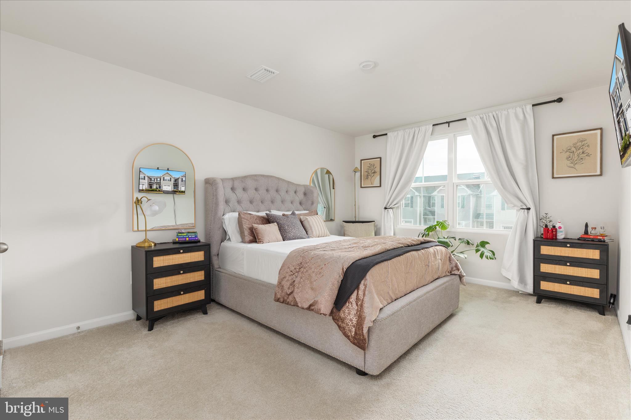 CARDINAL POINTE - Residential