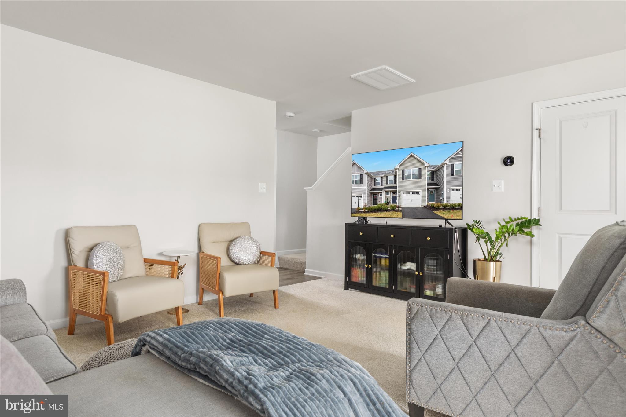 CARDINAL POINTE - Residential