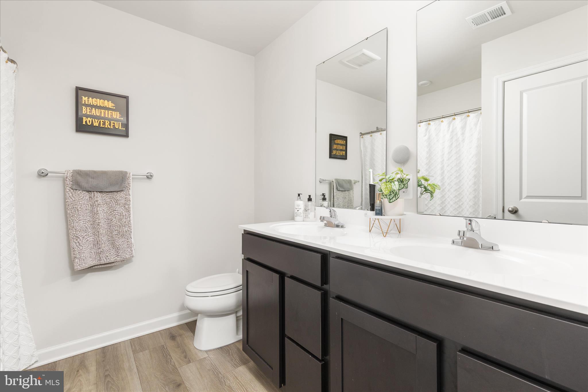 CARDINAL POINTE - Residential