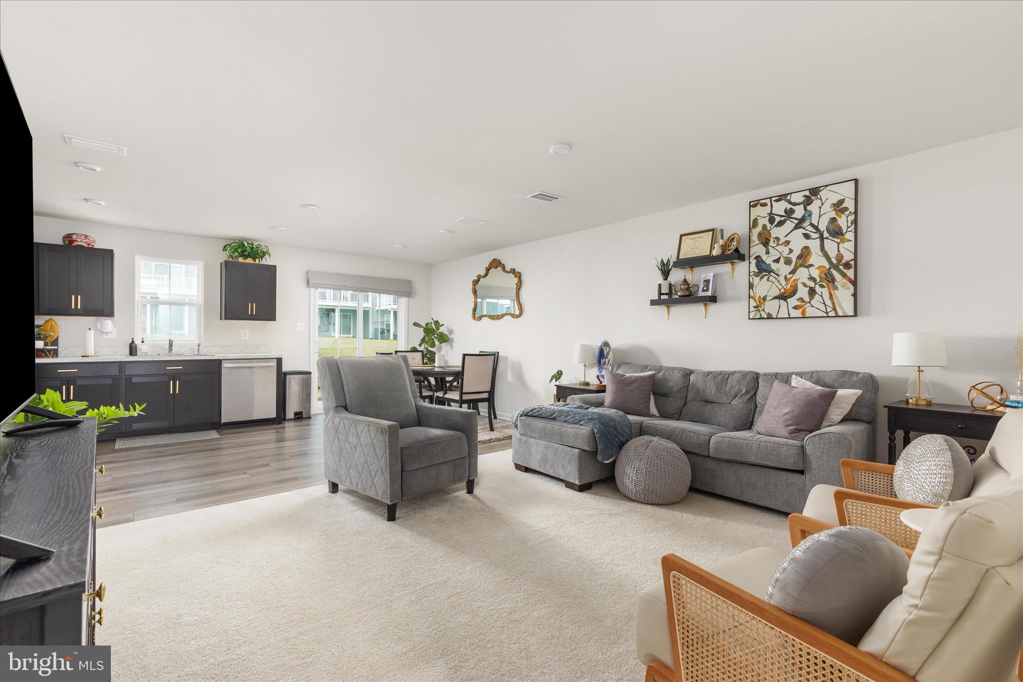 CARDINAL POINTE - Residential