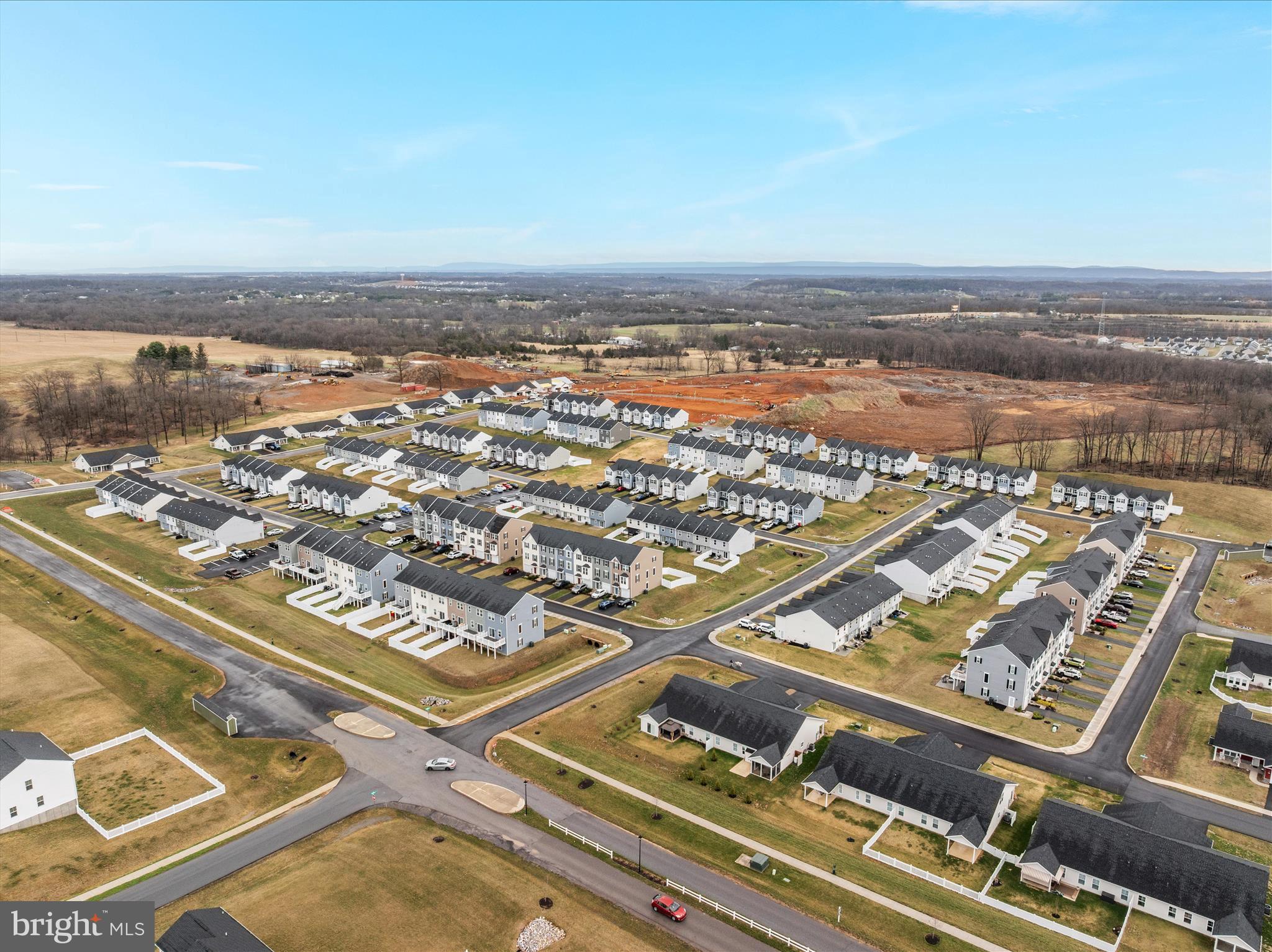 CARDINAL POINTE - Residential