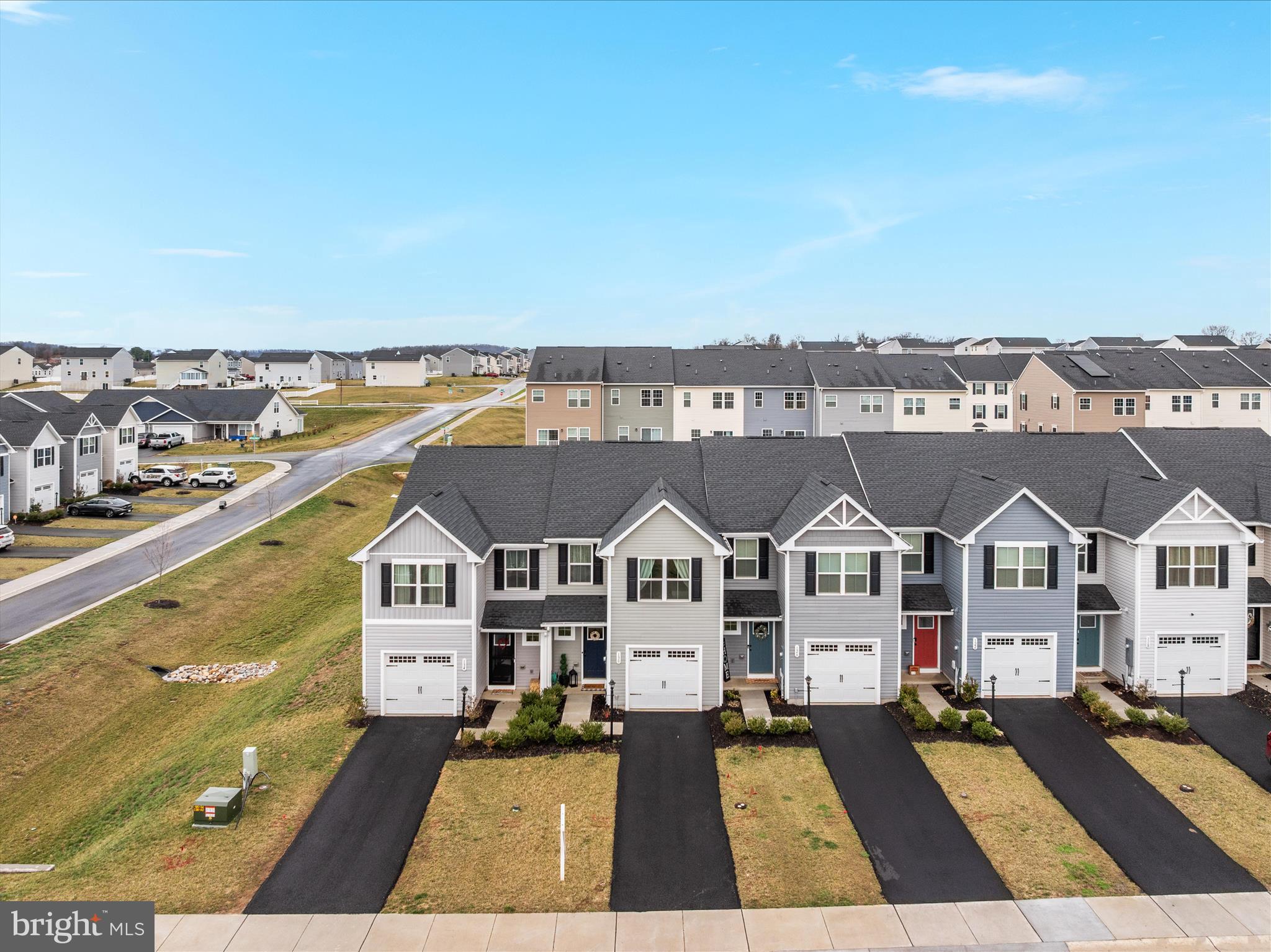 CARDINAL POINTE - Residential