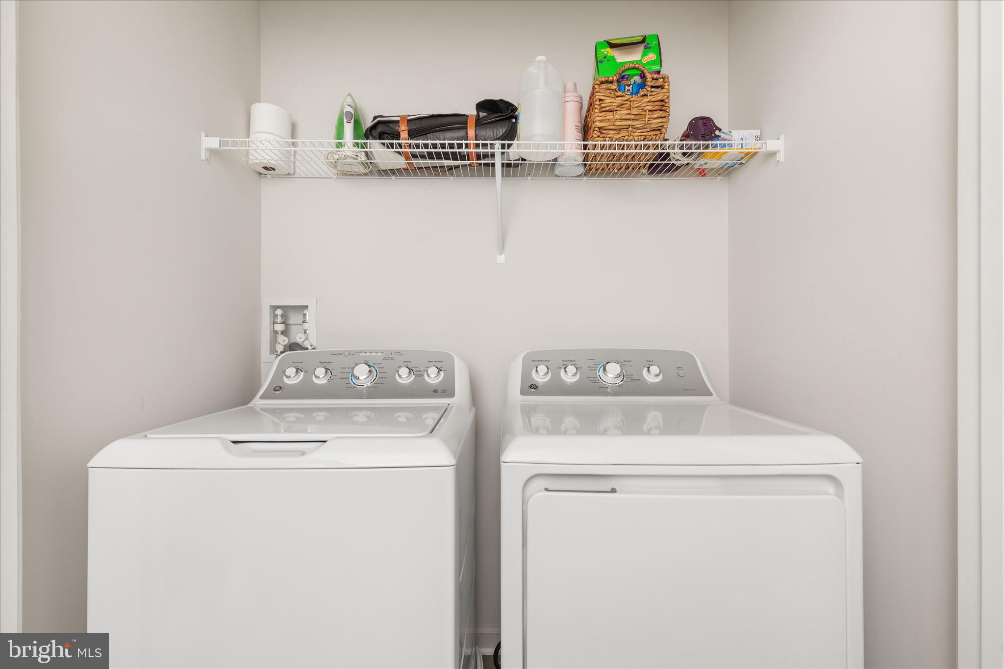 CARDINAL POINTE - Residential