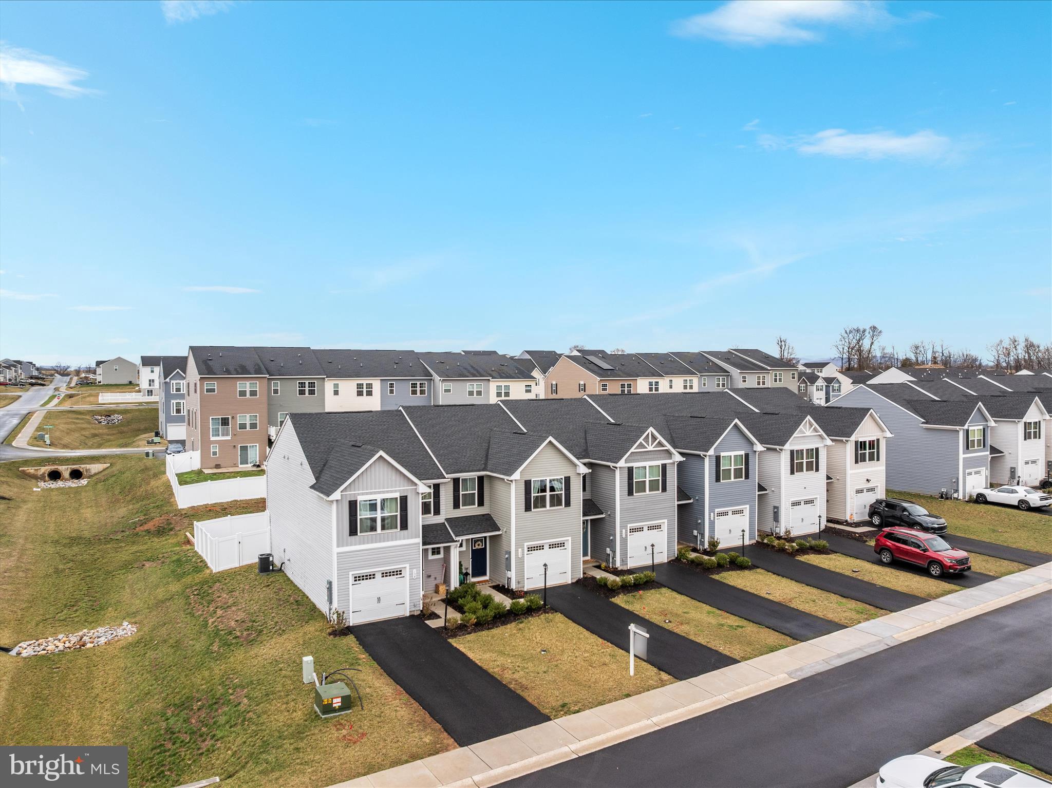 CARDINAL POINTE - Residential