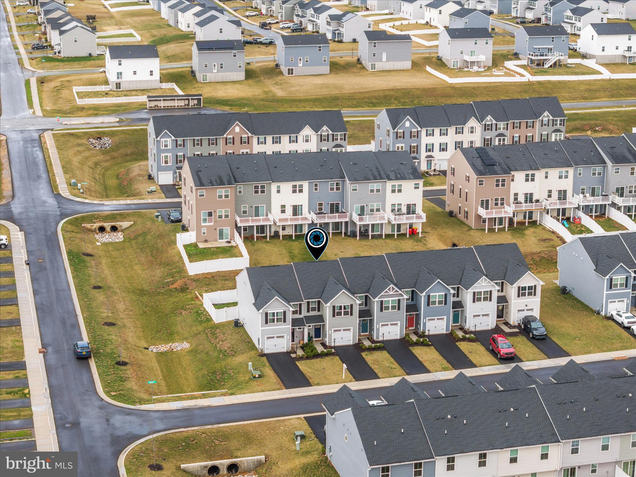 CARDINAL POINTE - Residential