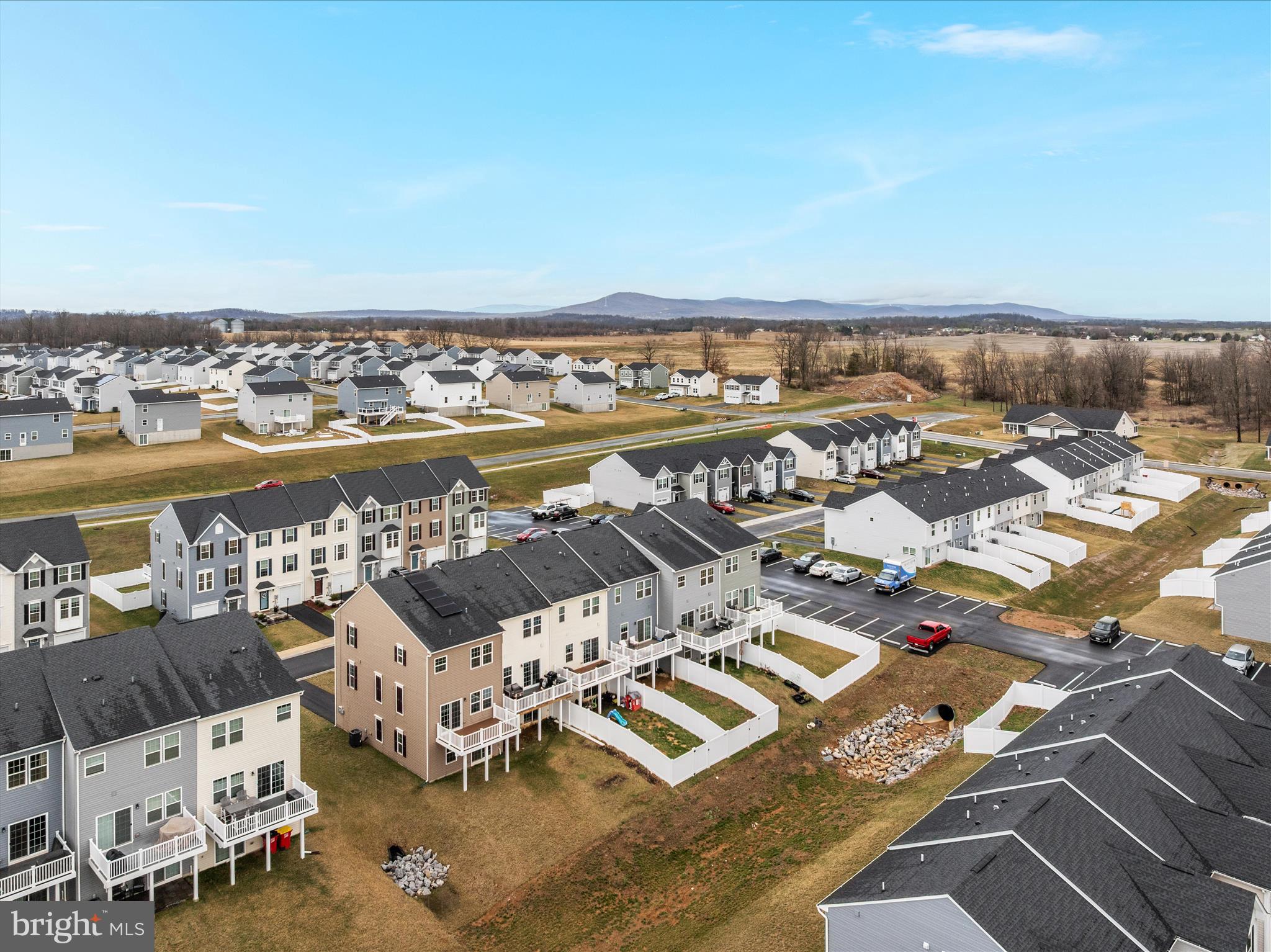 CARDINAL POINTE - Residential