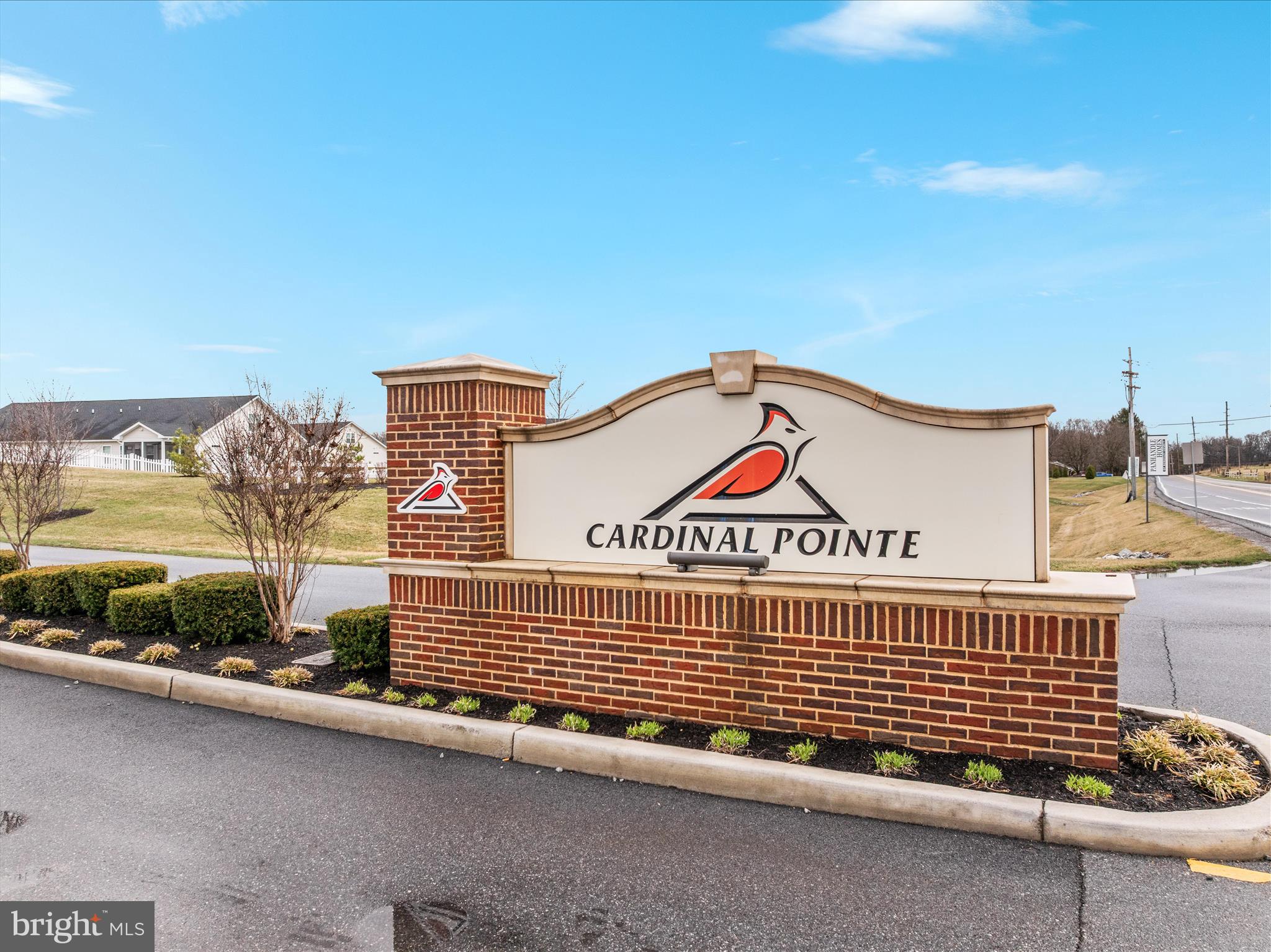CARDINAL POINTE - Residential