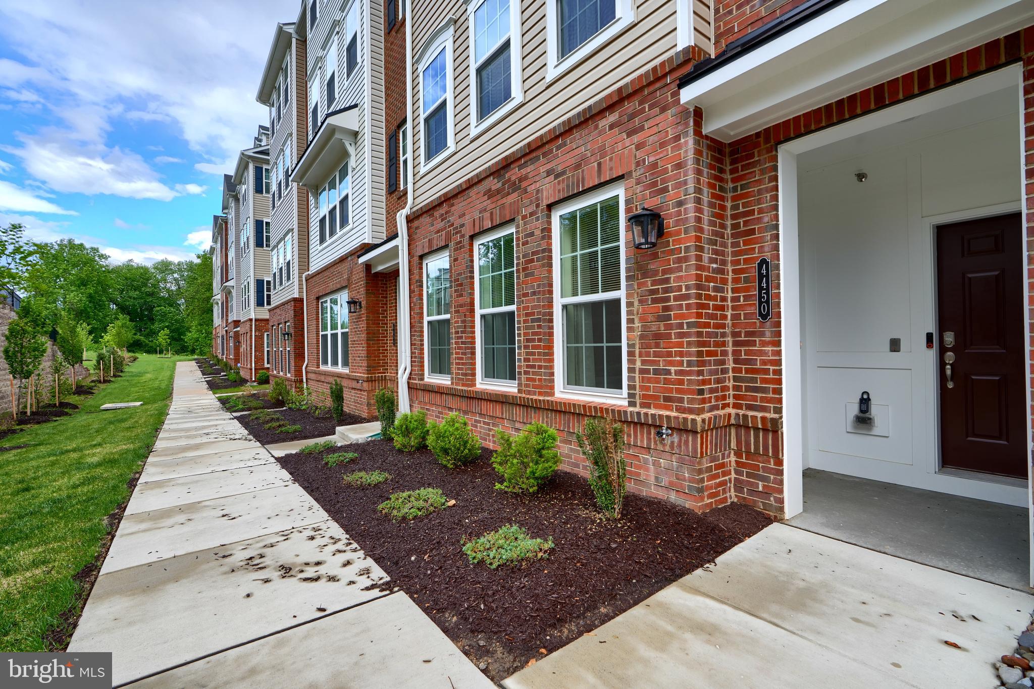 BALLARD GREEN - Residential