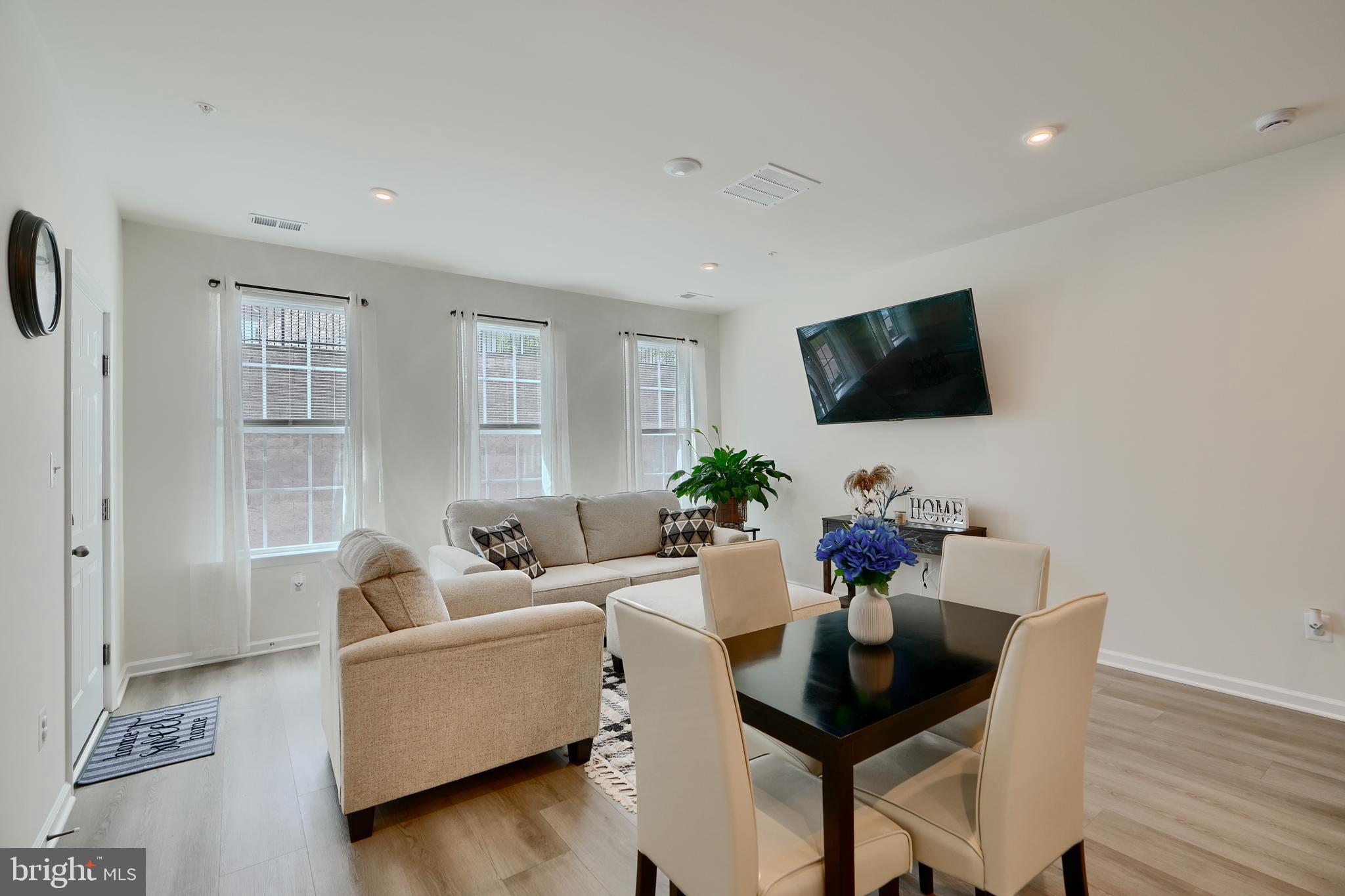 BALLARD GREEN - Residential