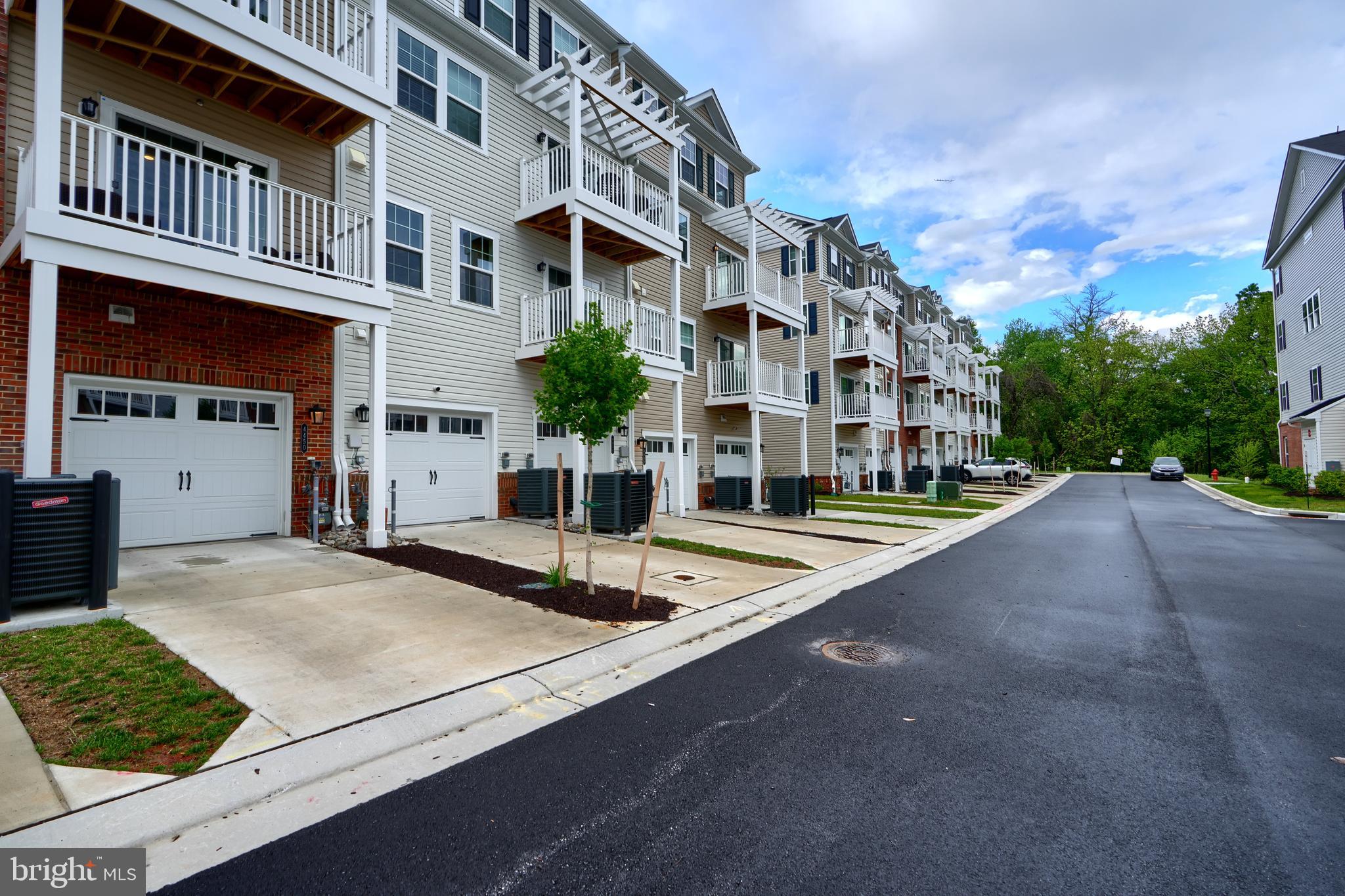 BALLARD GREEN - Residential