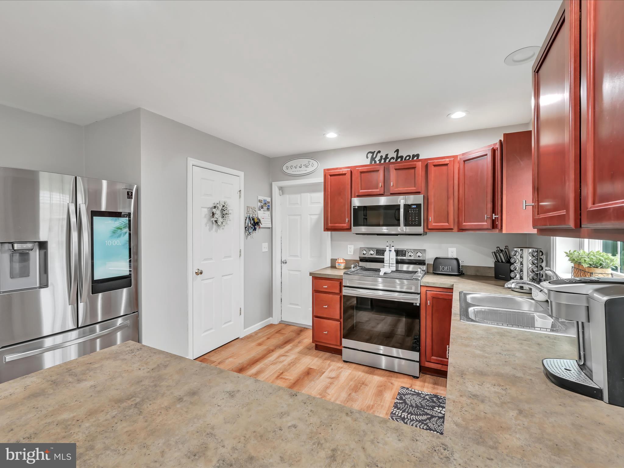 FOUNTAIN SPRINGS - Residential